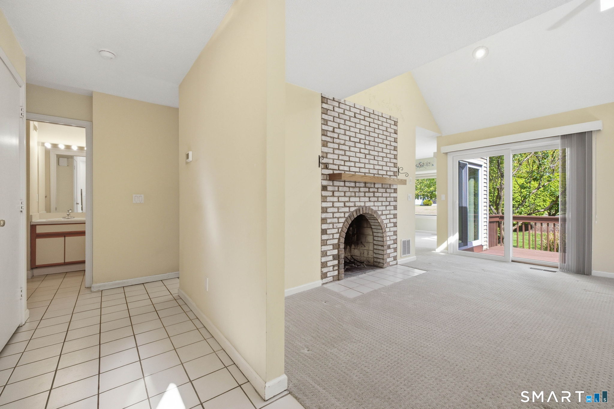 15 Thistle Way B