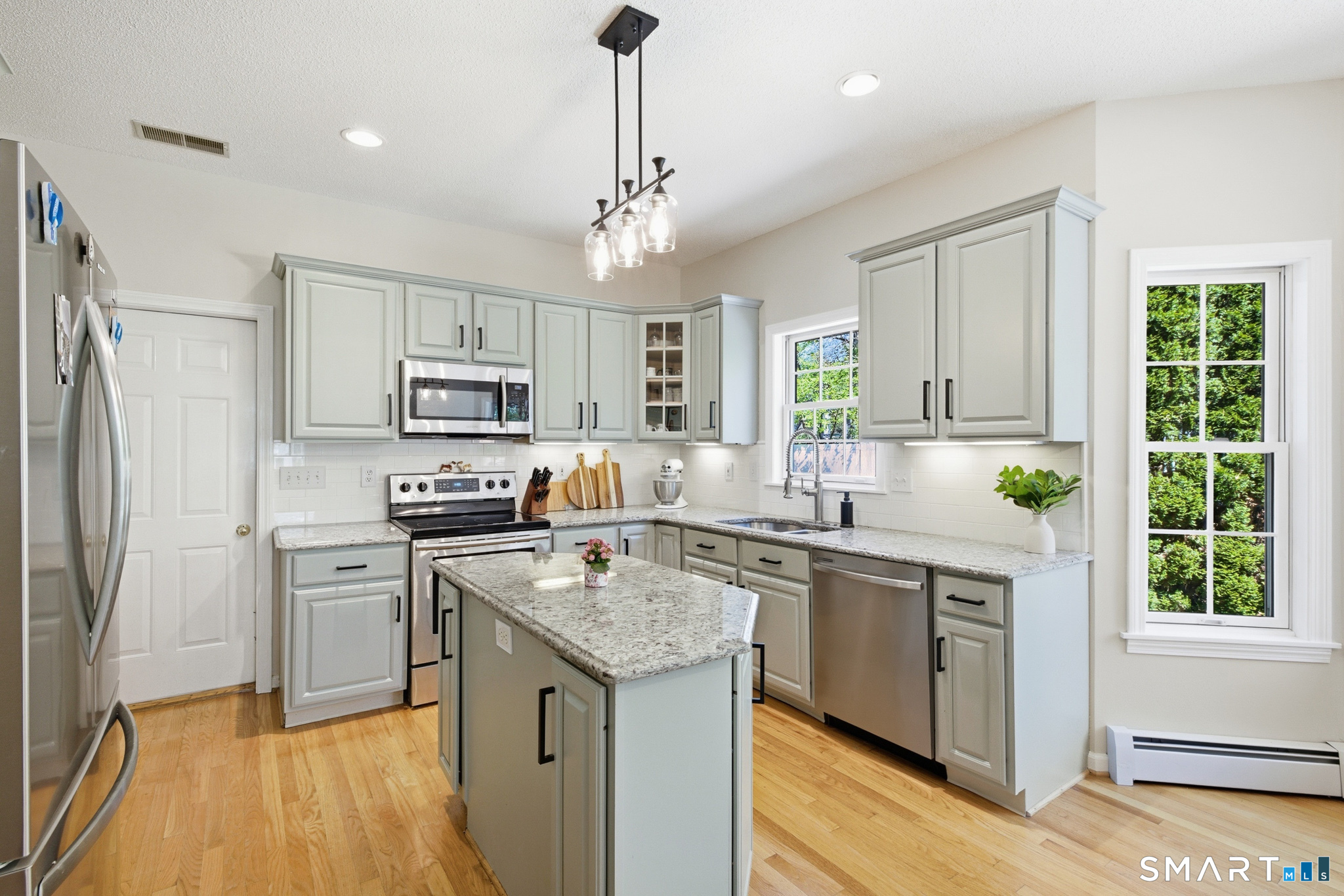 9 Brockway Road