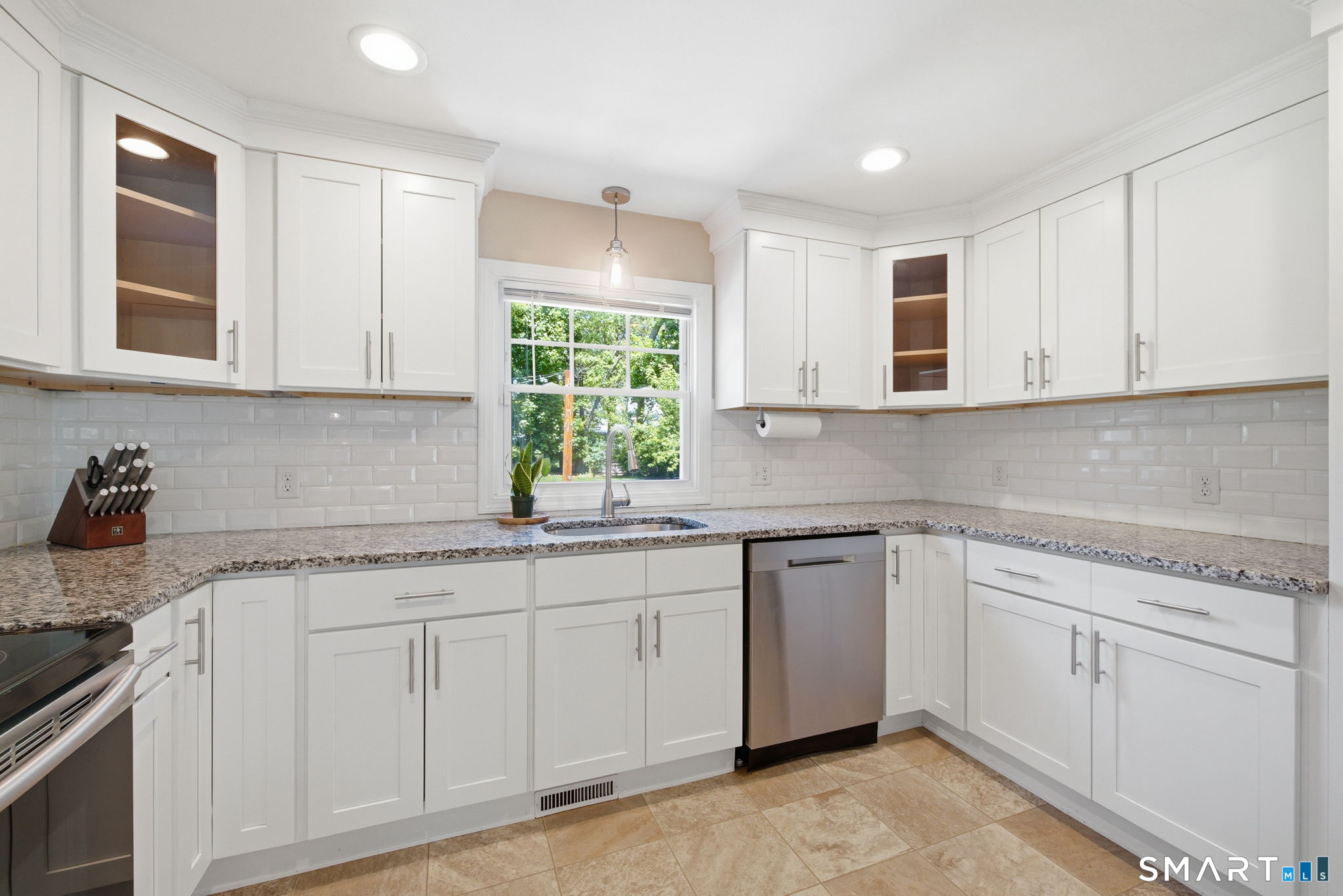 22 Rockledge Drive
