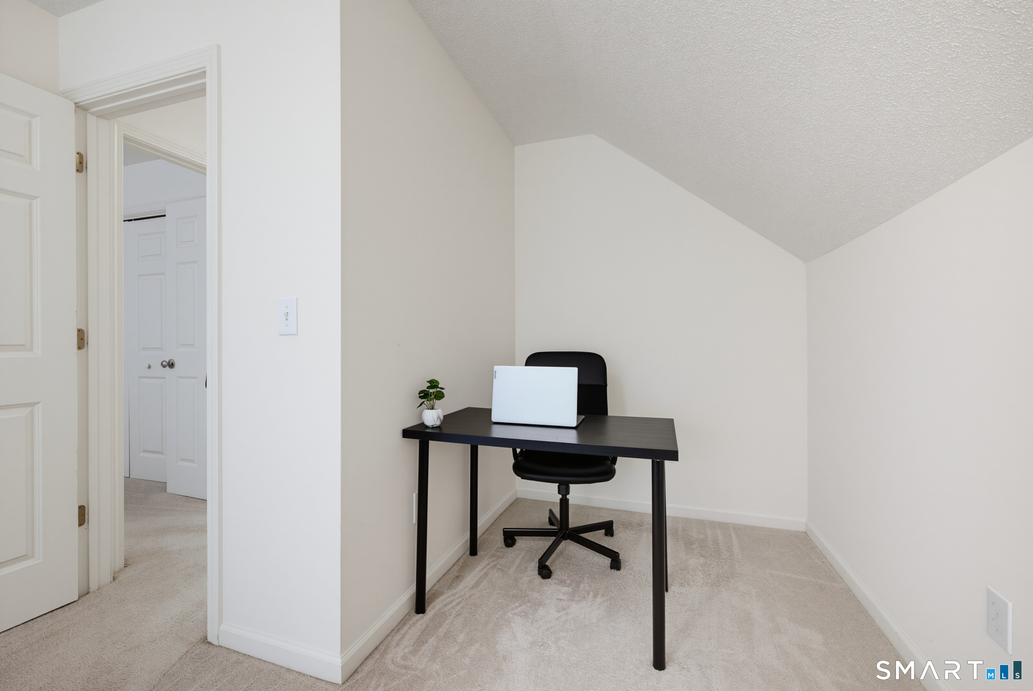 200 Pepin Place 200