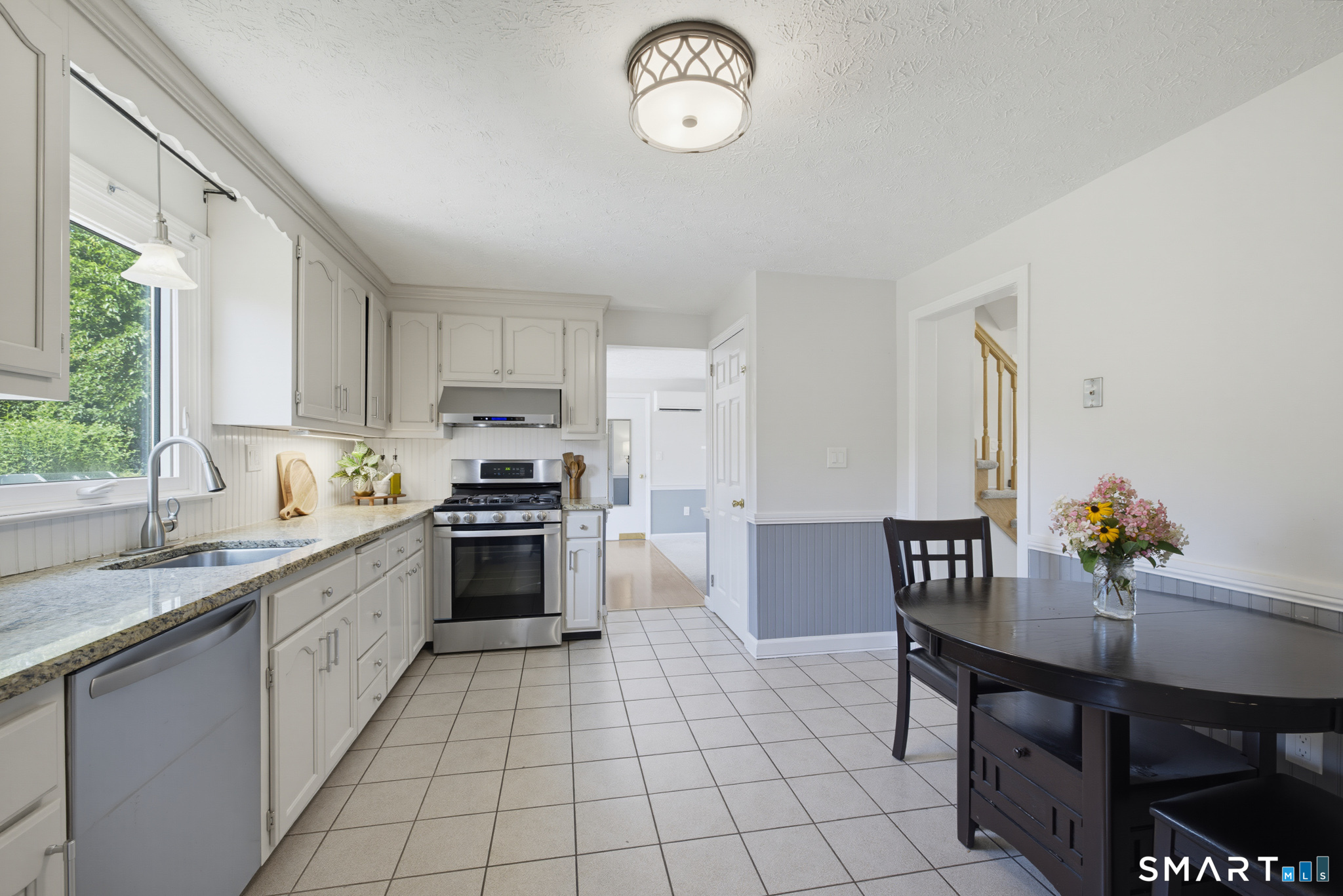 97 Nutmeg Drive