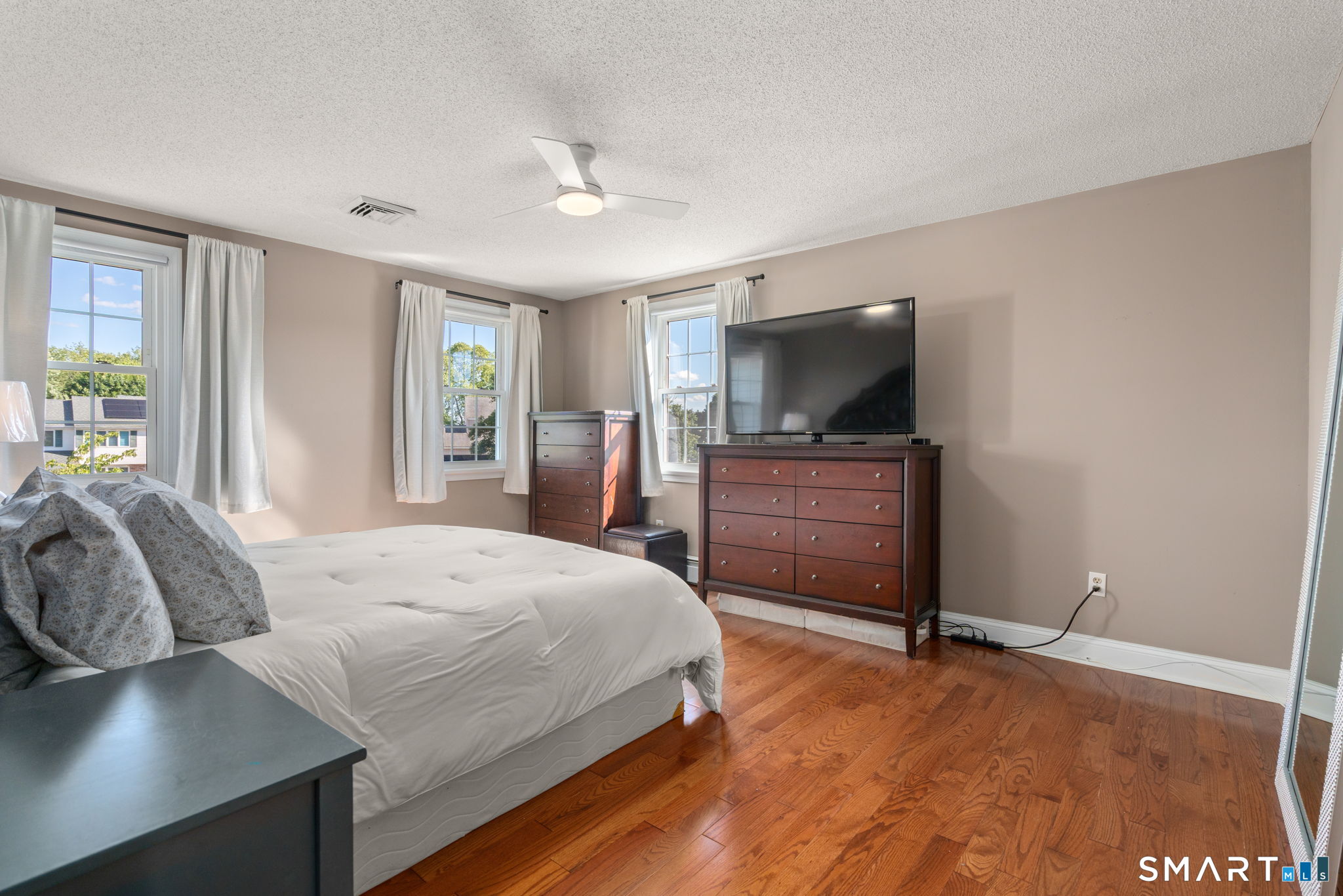 141 Lisa Drive