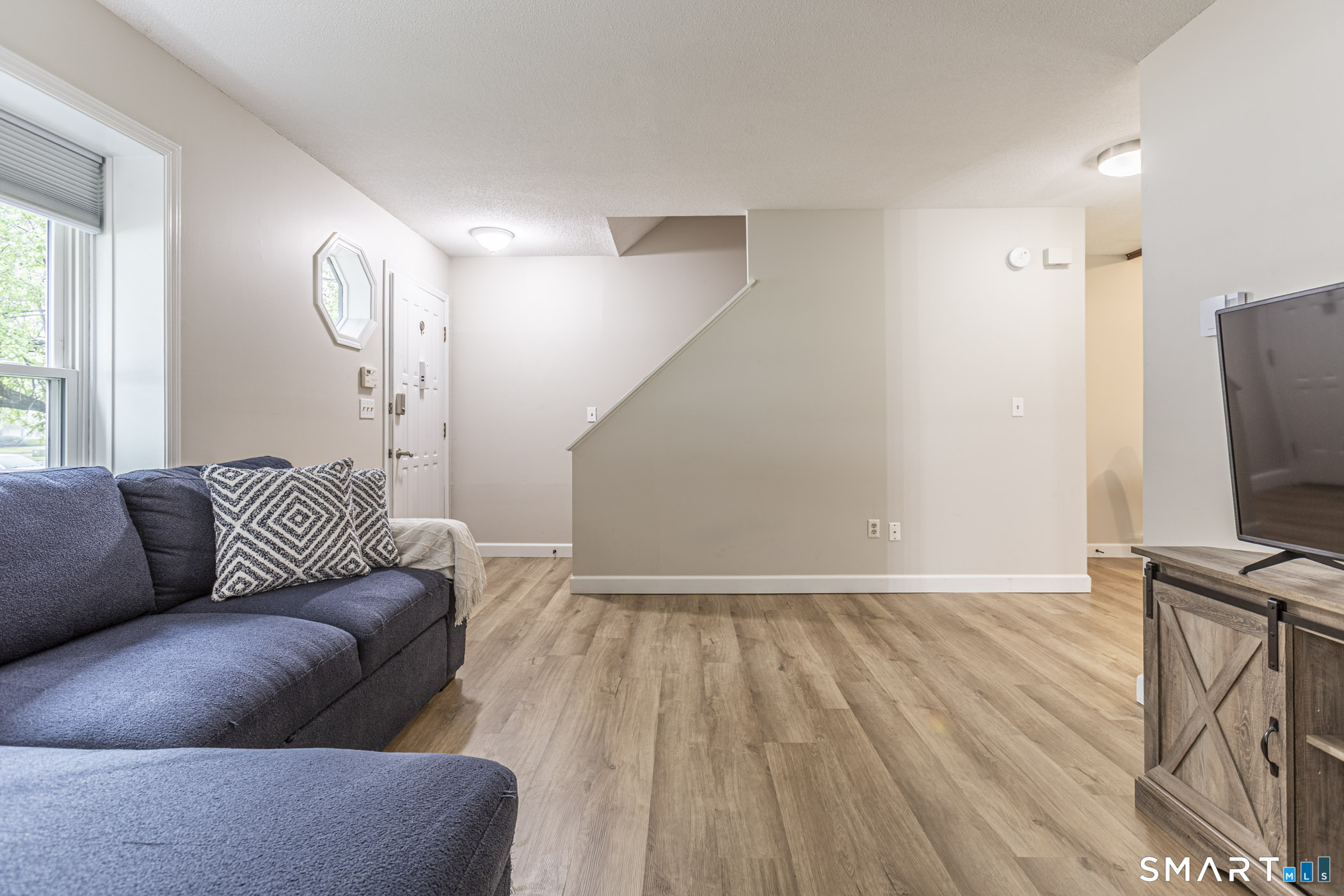1 Abbott Road Unit: 203