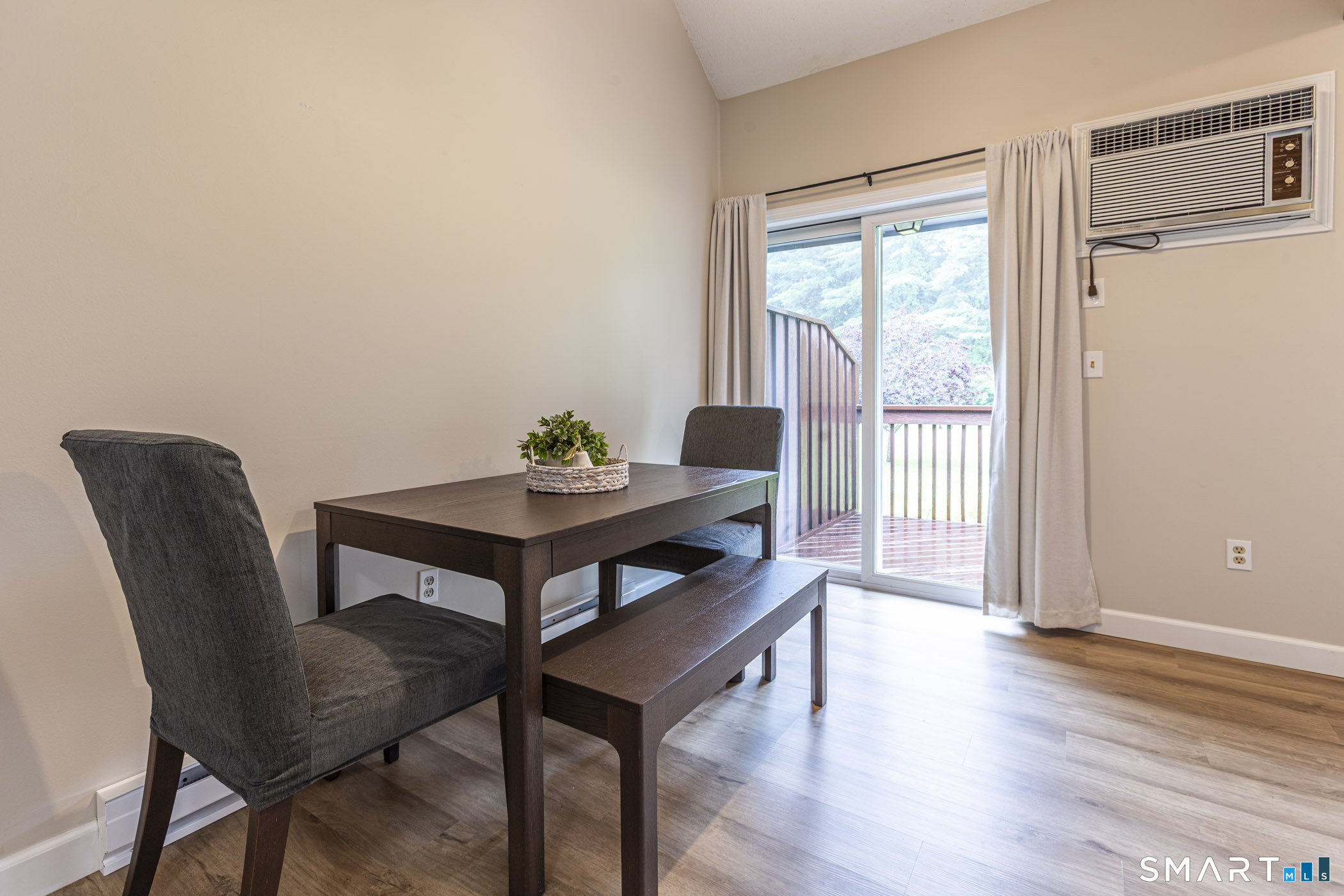 1 Abbott Road Unit: 203