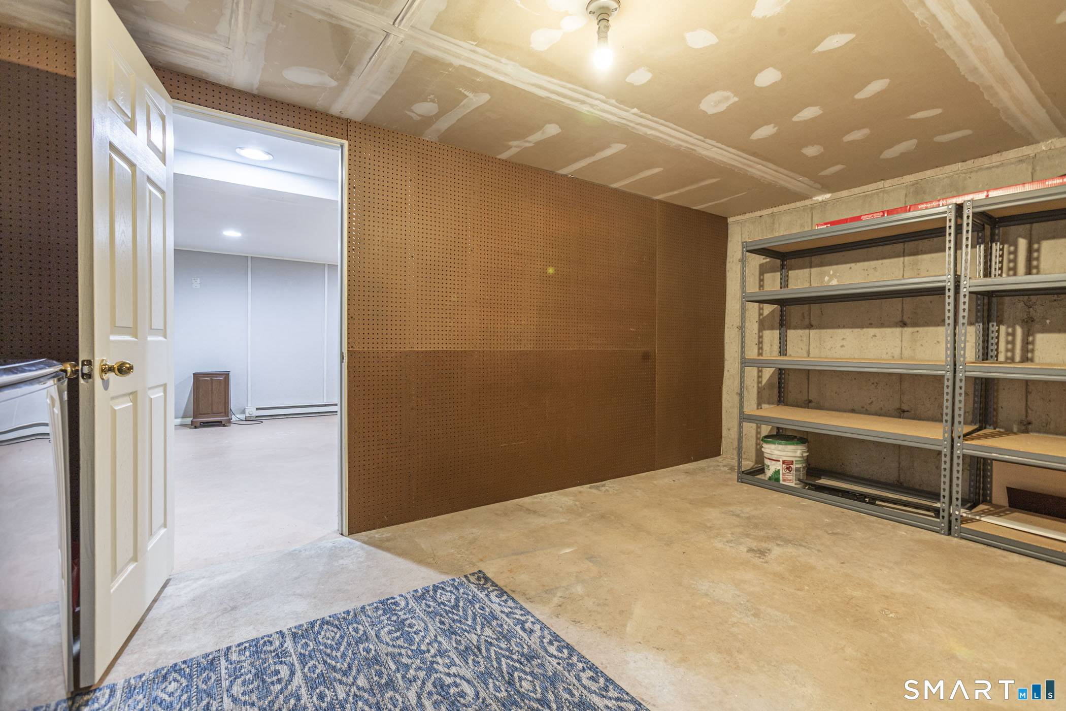 1 Abbott Road Unit: 203