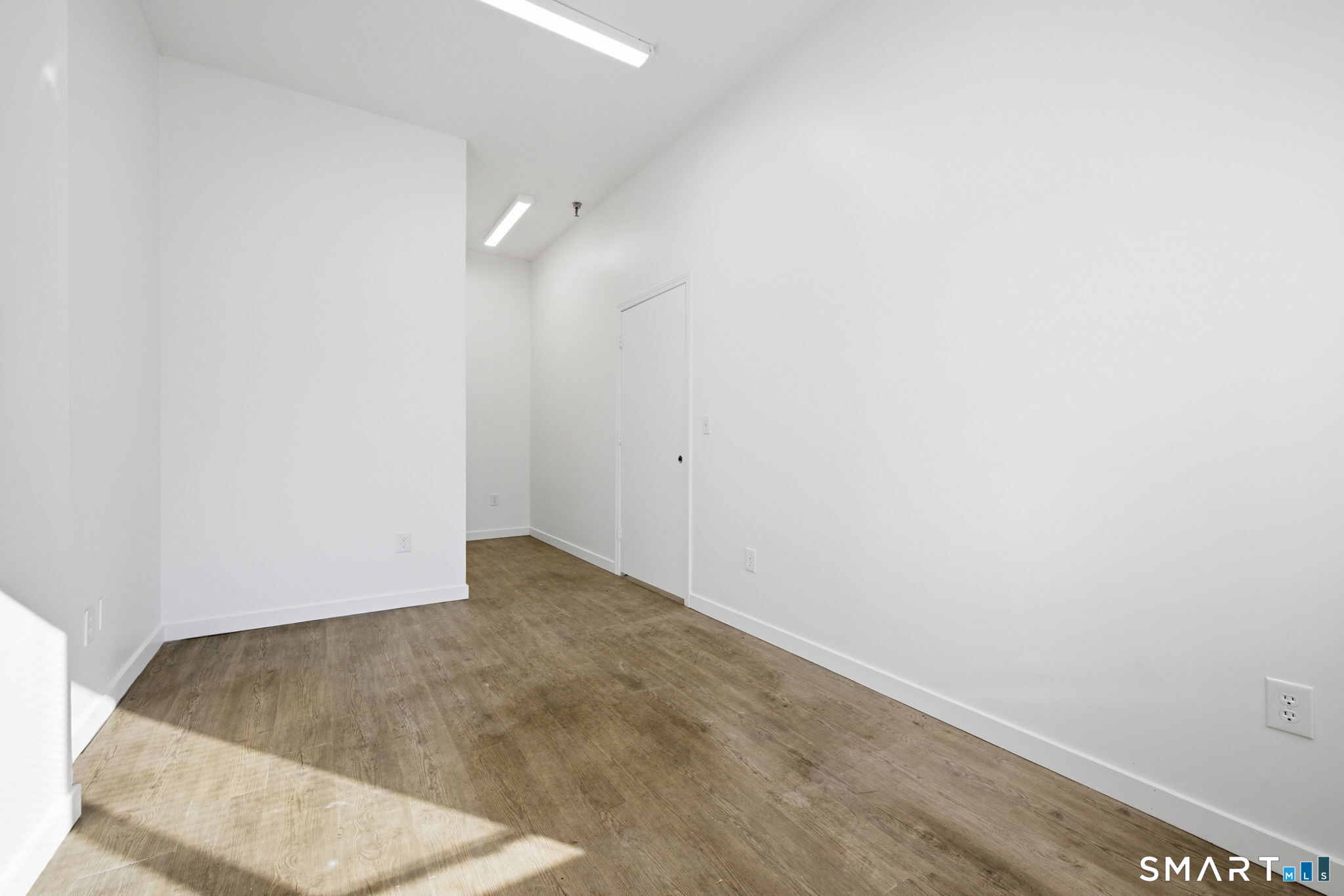 400 Chapel Road 1C