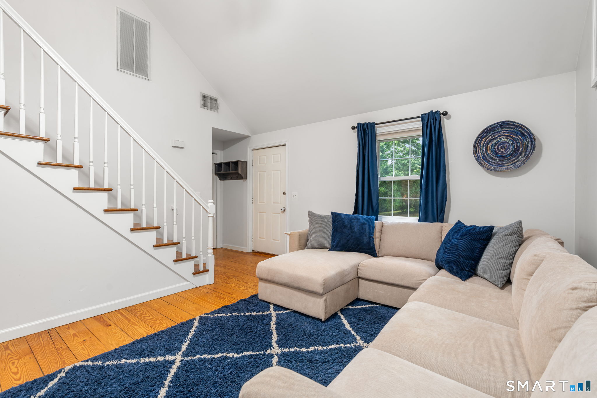 5 Bell Court