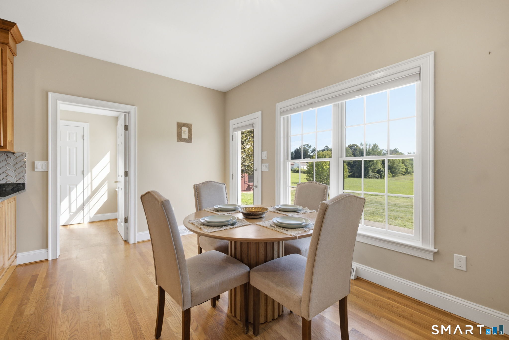 29 Halladay Avenue West