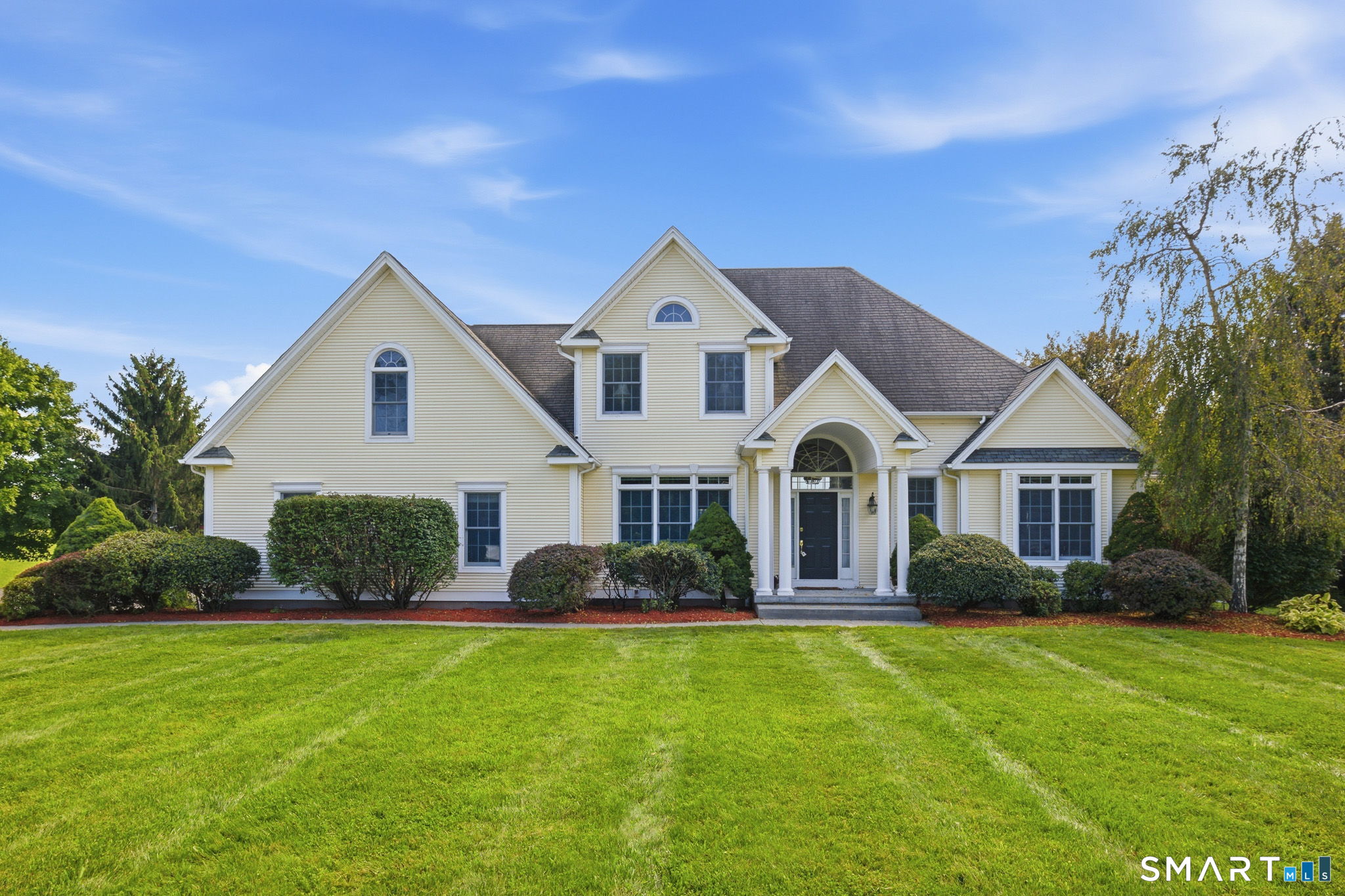 29 Halladay Avenue West