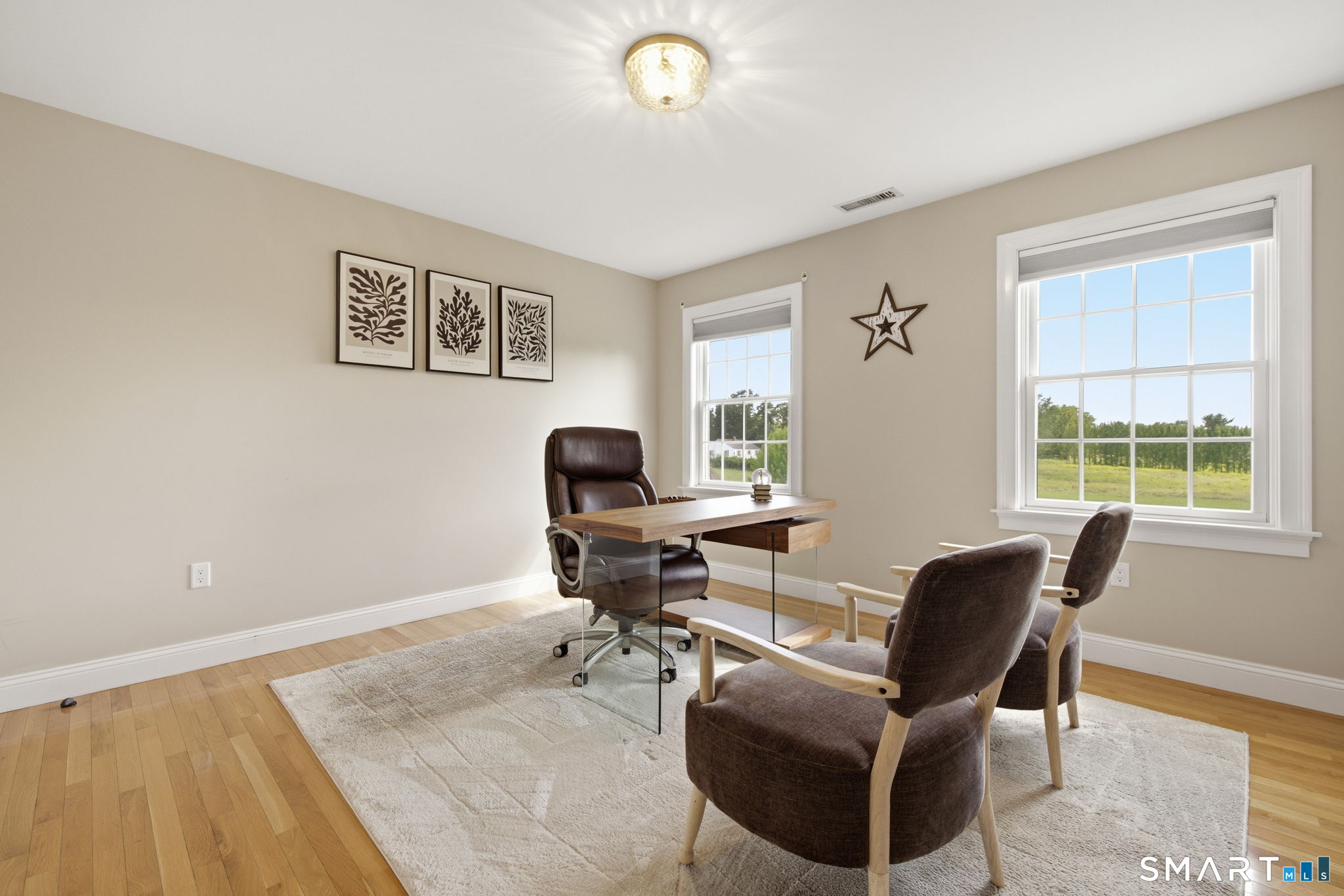 29 Halladay Avenue West