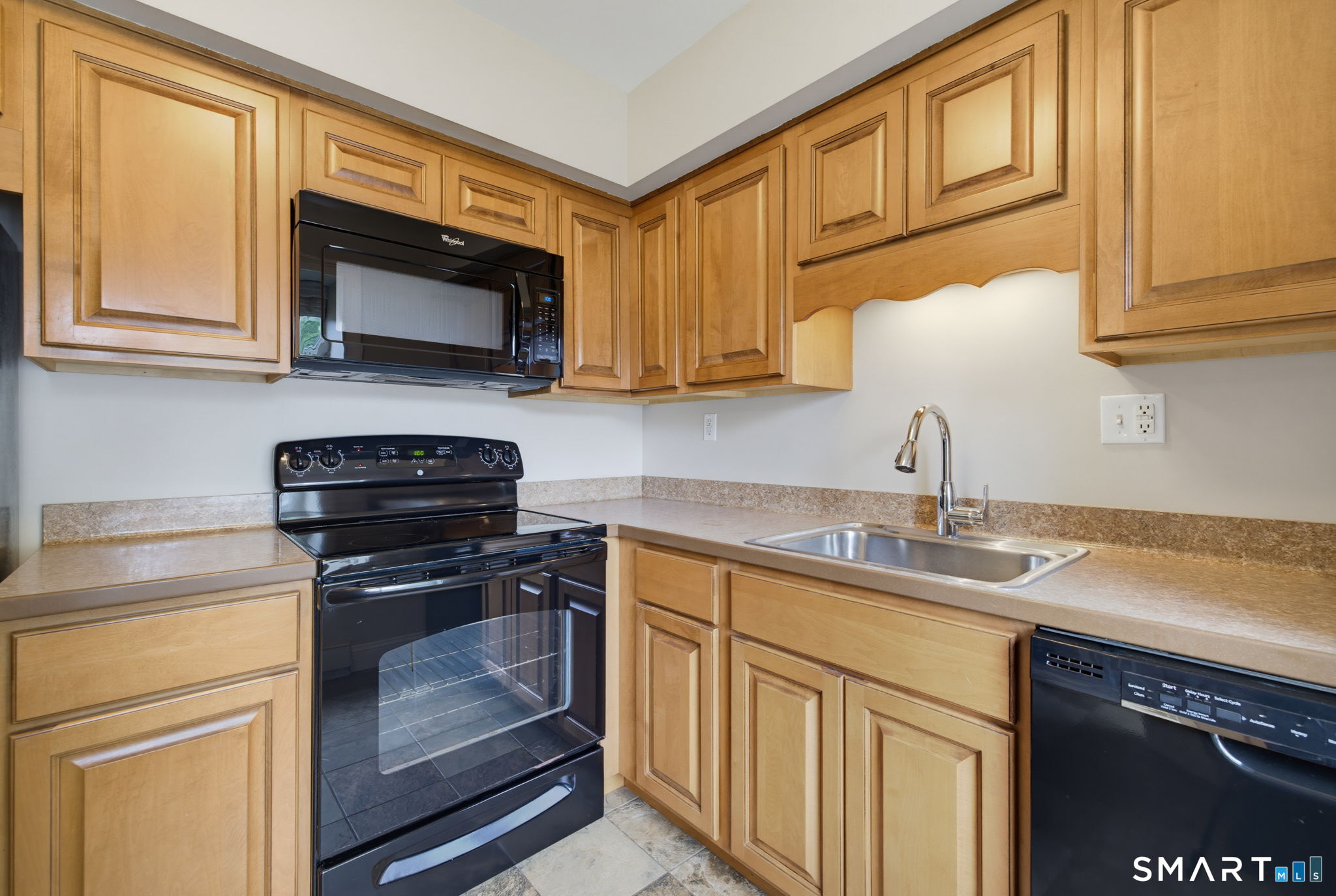 170 Candlewood Drive Unit: 170