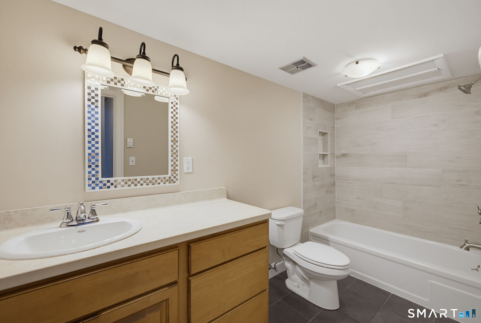 170 Candlewood Drive Unit: 170