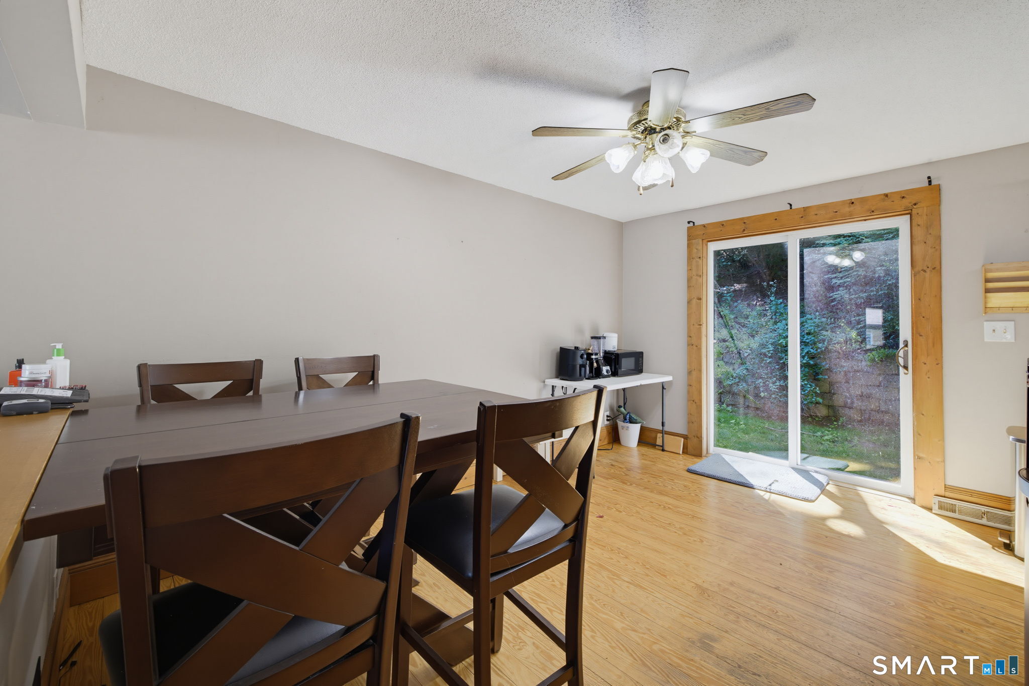 399 Adams Street Unit: 6