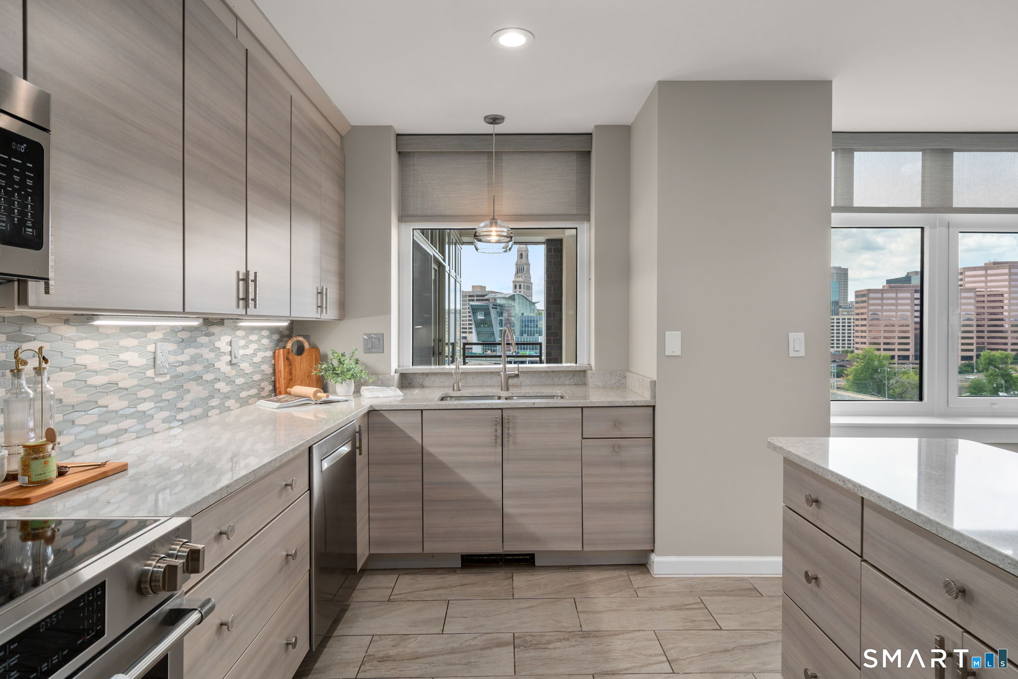 235 East River Drive Unit: 904&5