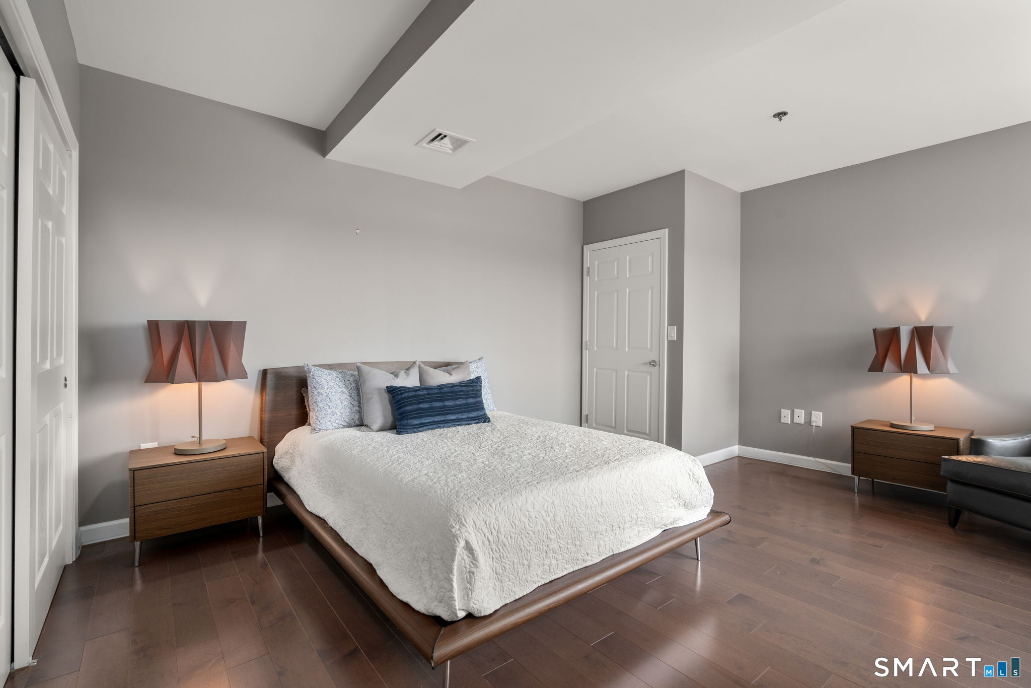 235 East River Drive Unit: 904&5