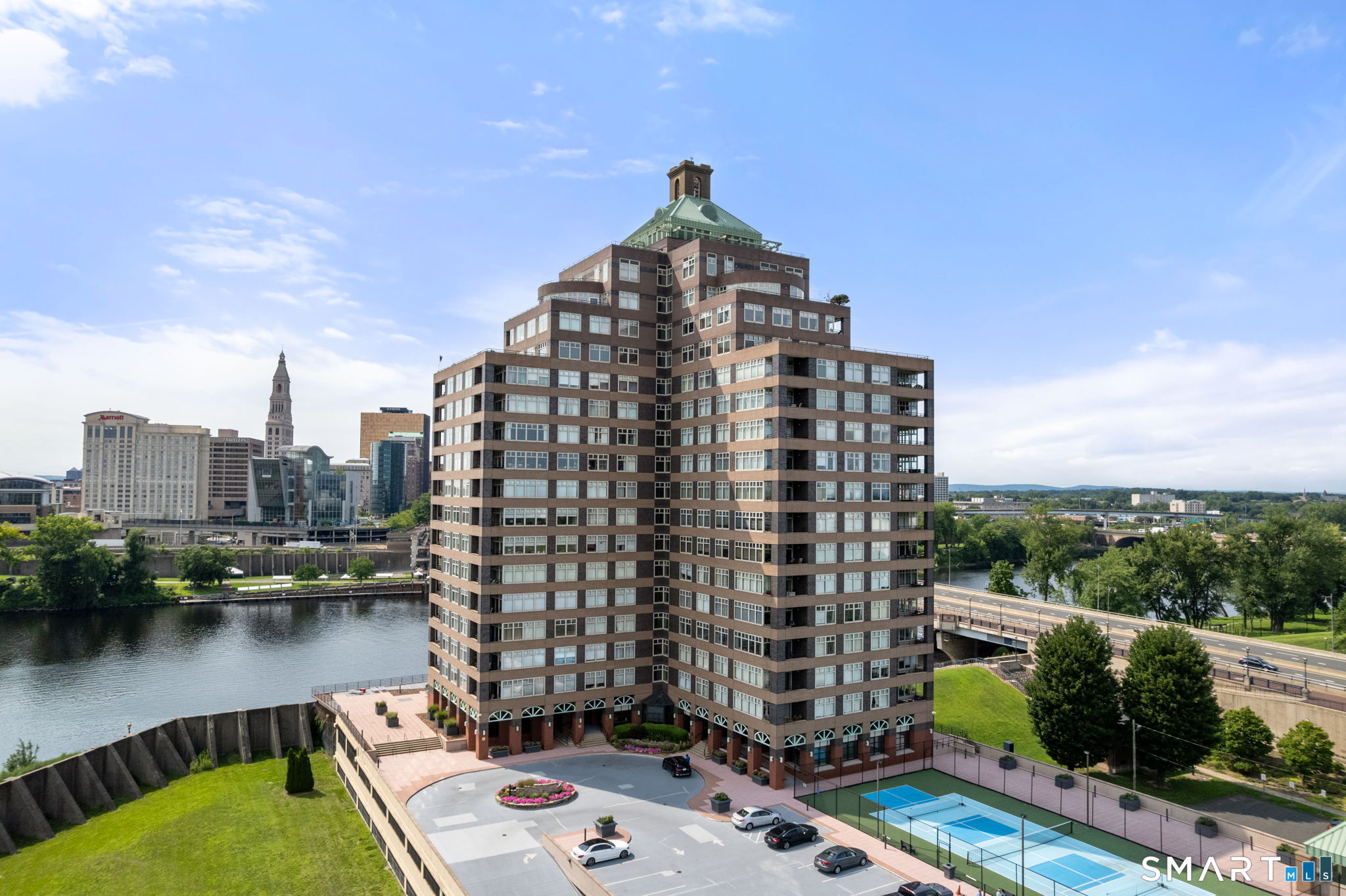 235 East River Drive Unit: 904&5