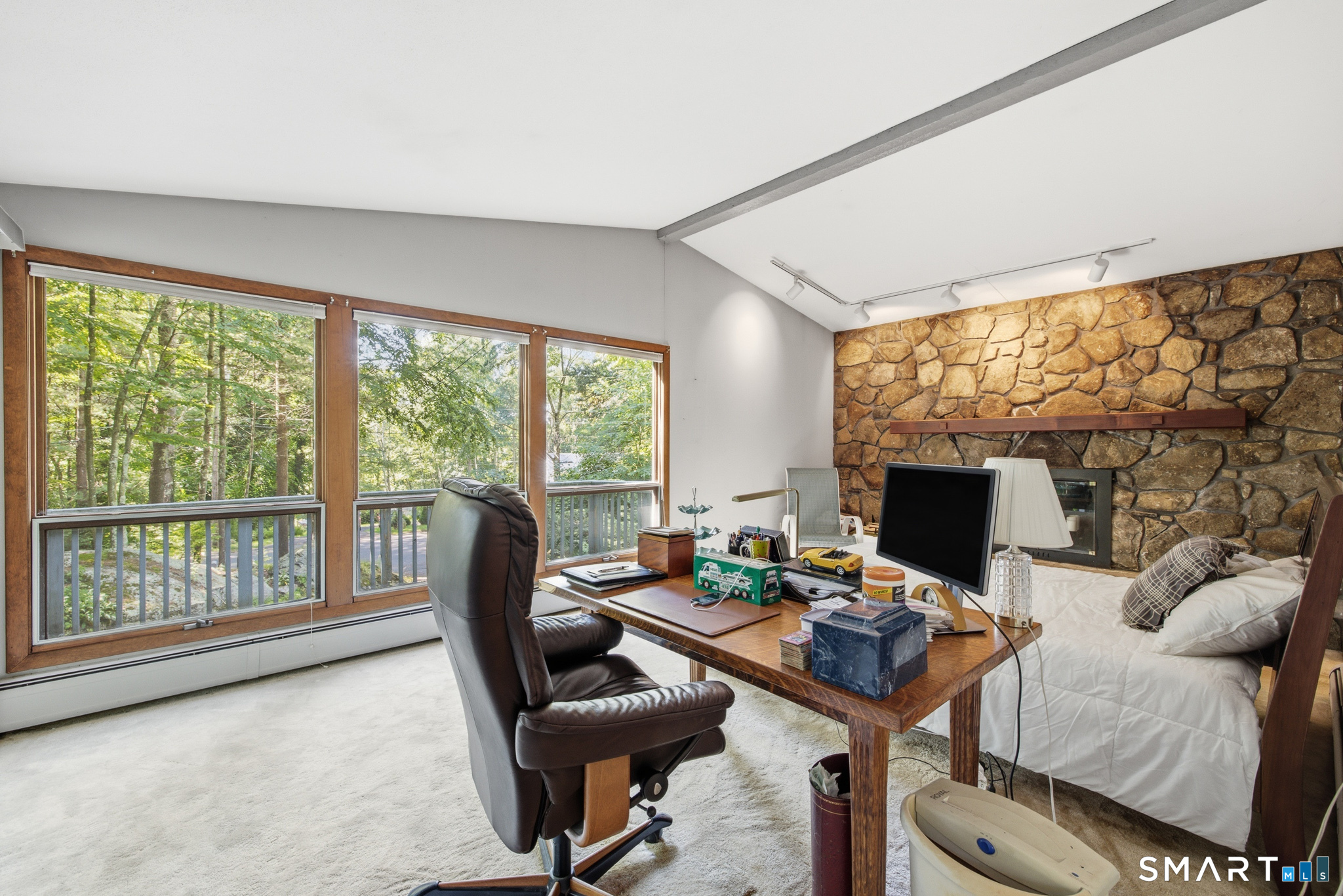 15 Green Hill Drive