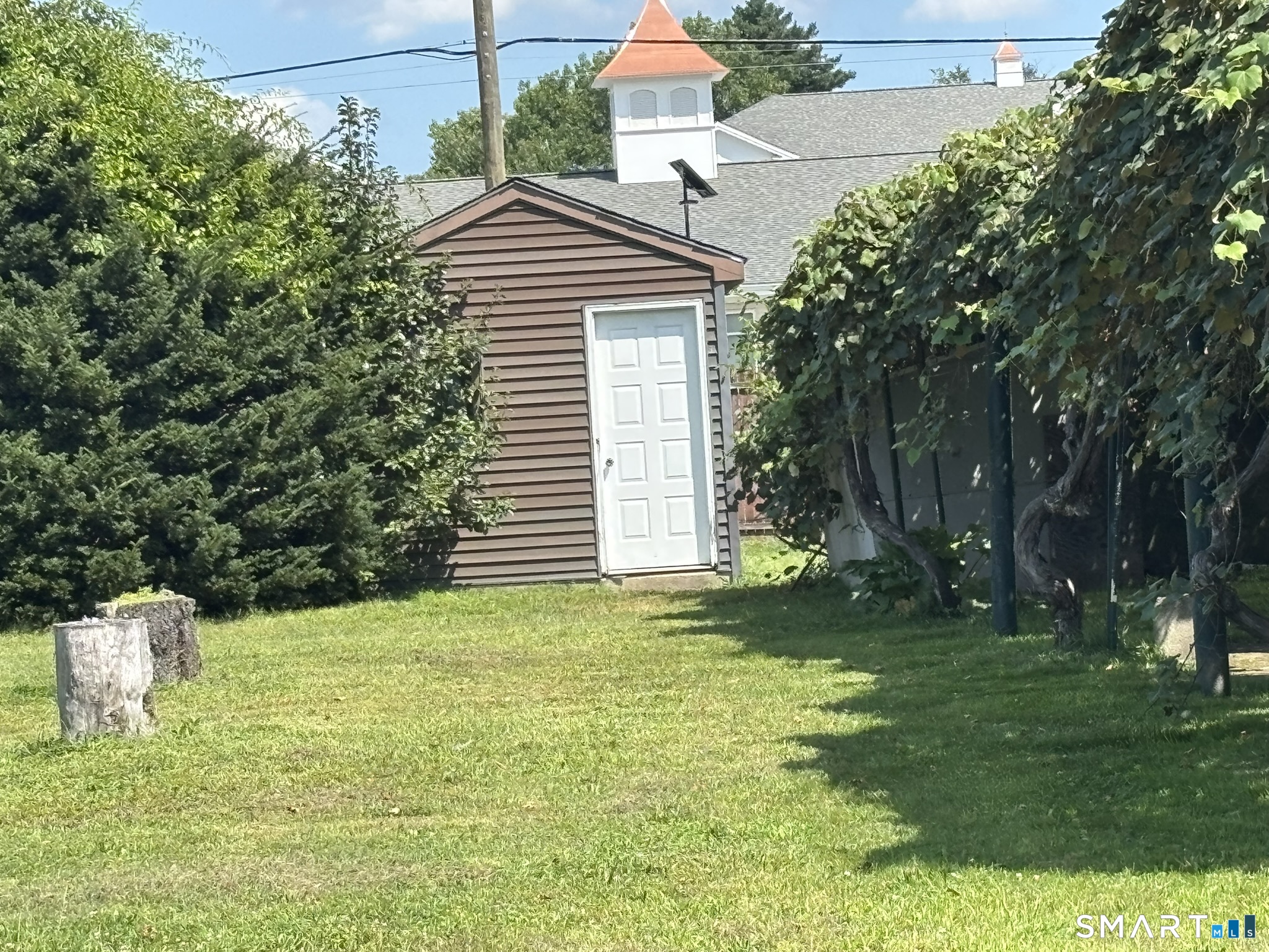84 Laurel Street