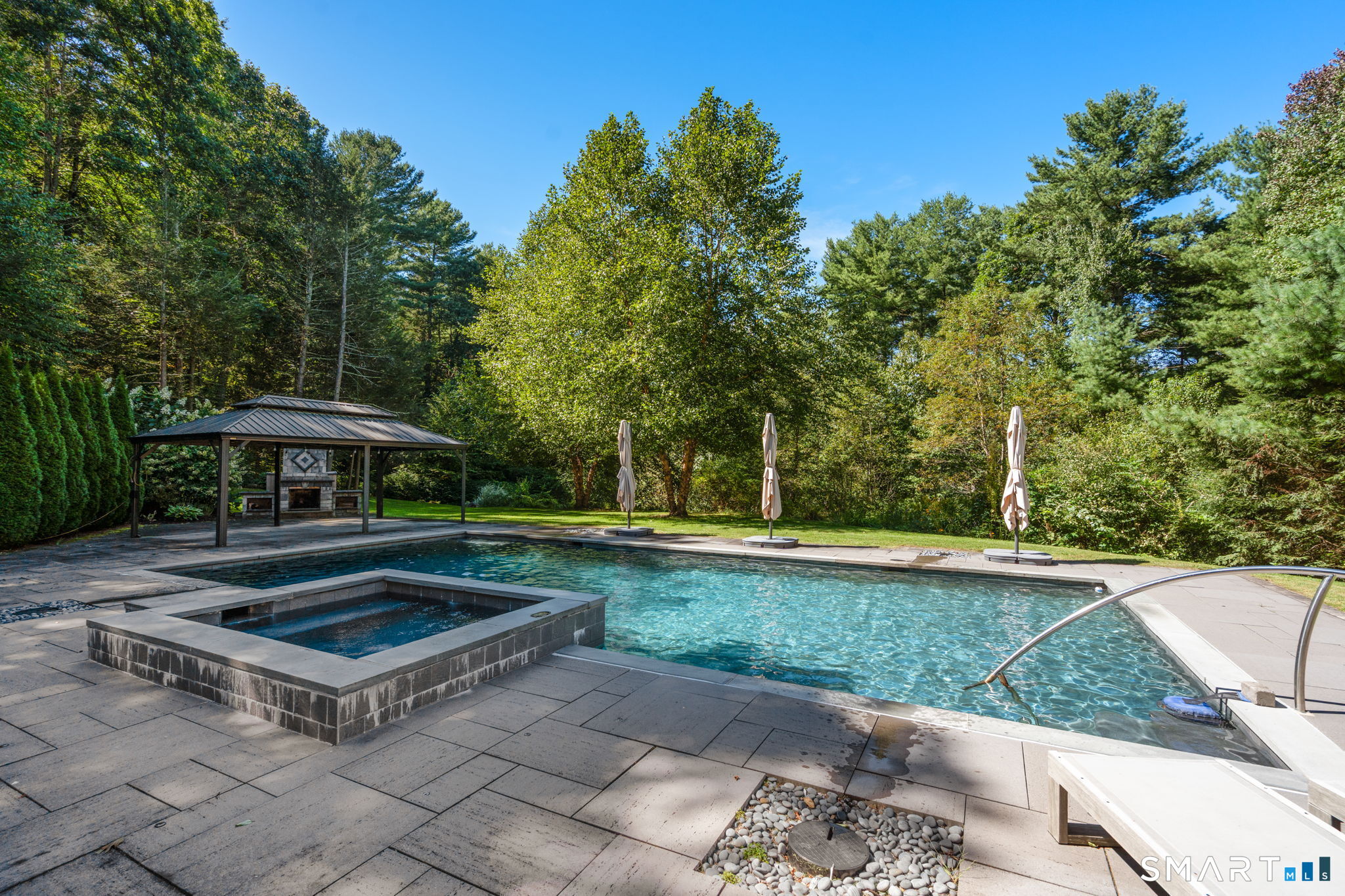 136 Shoddy Mill Road
