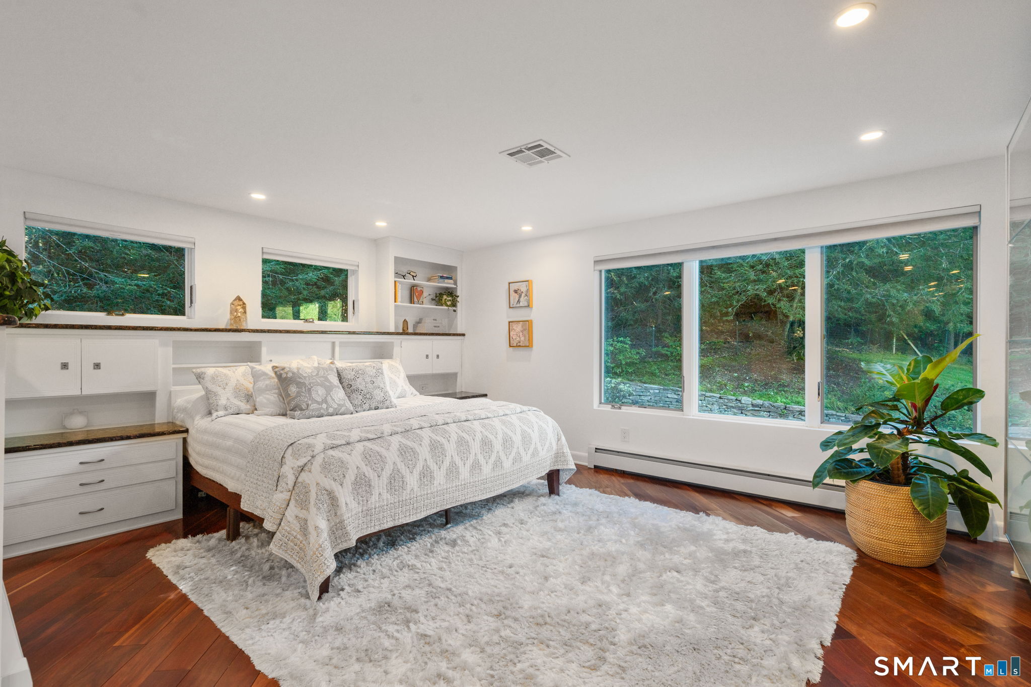 136 Shoddy Mill Road