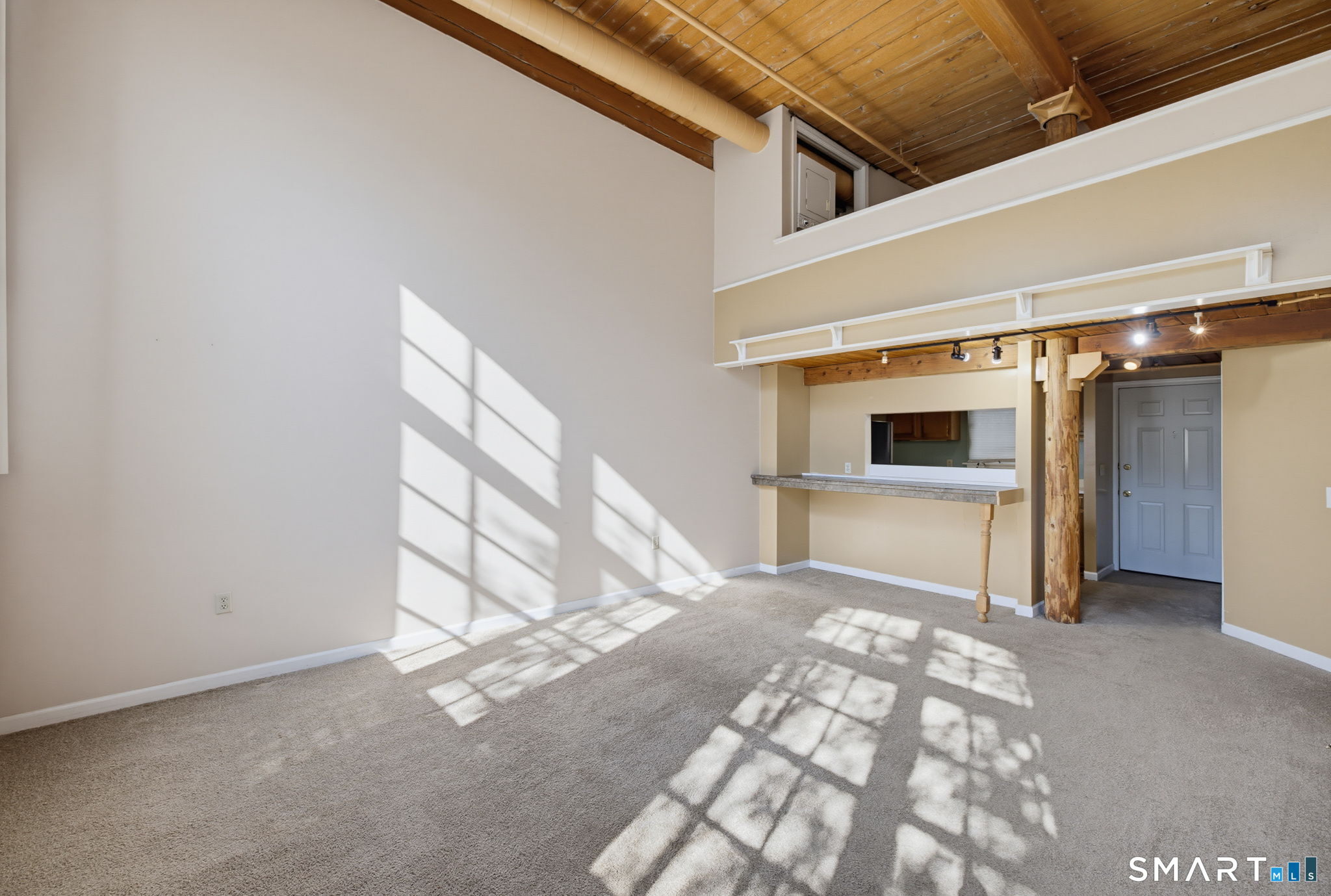 839 Main Street Unit: 75
