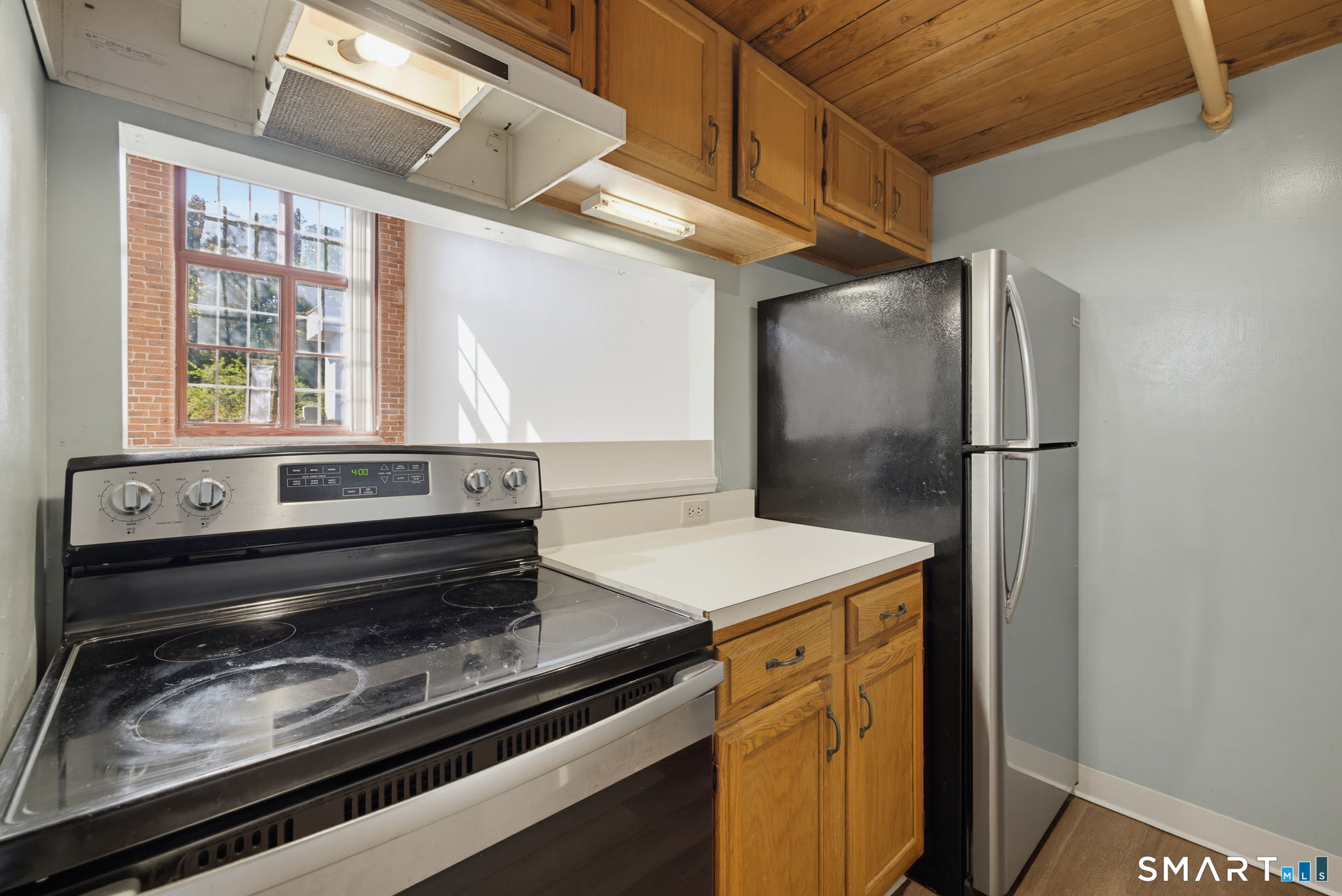 839 Main Street Unit: 75