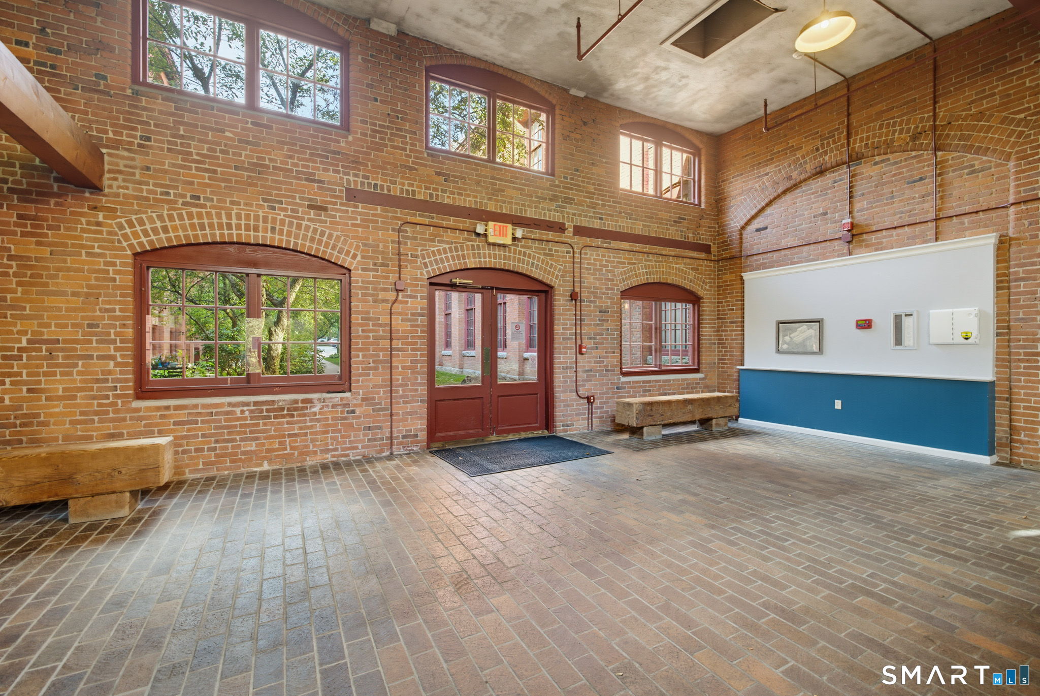 839 Main Street Unit: 75