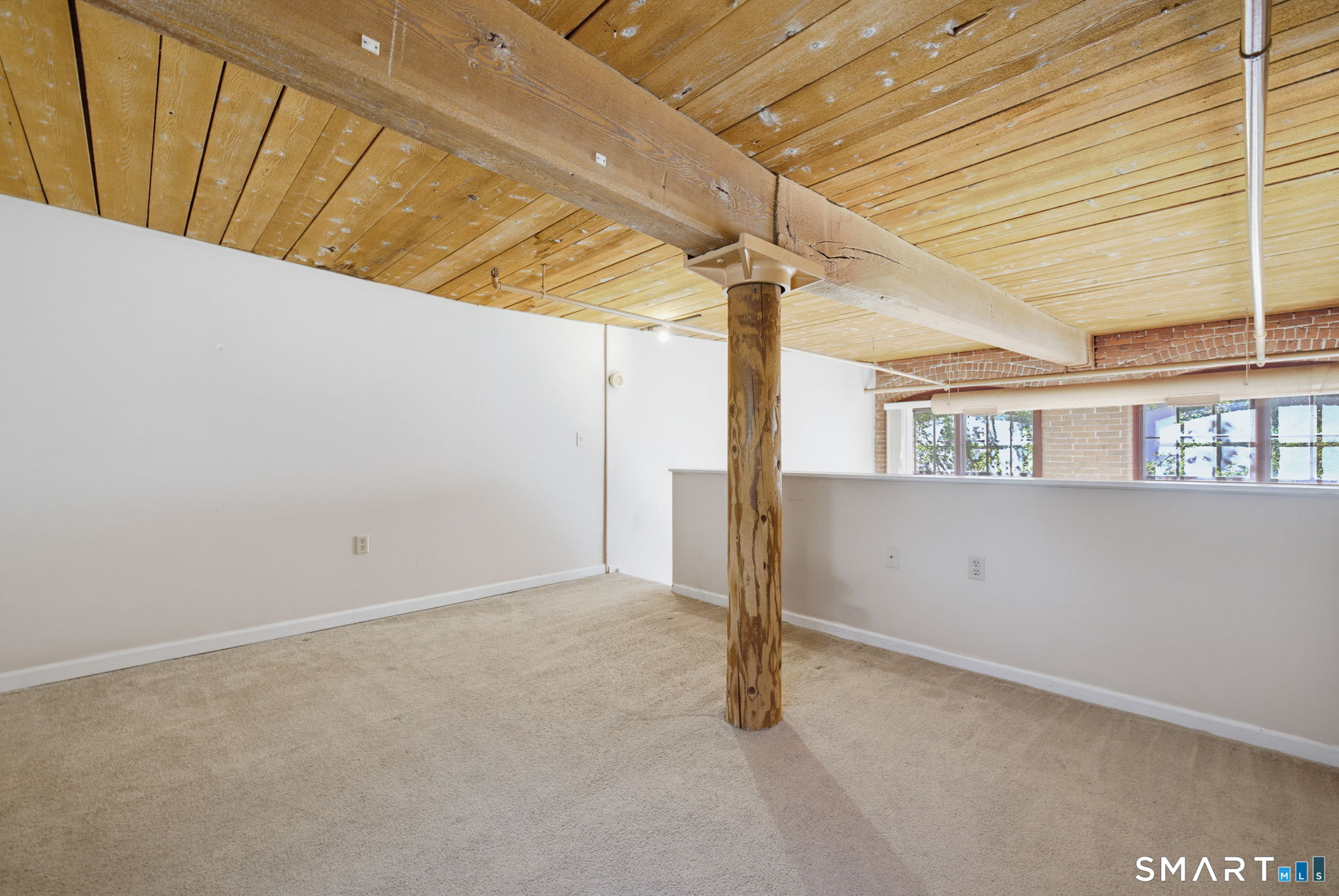 839 Main Street Unit: 75