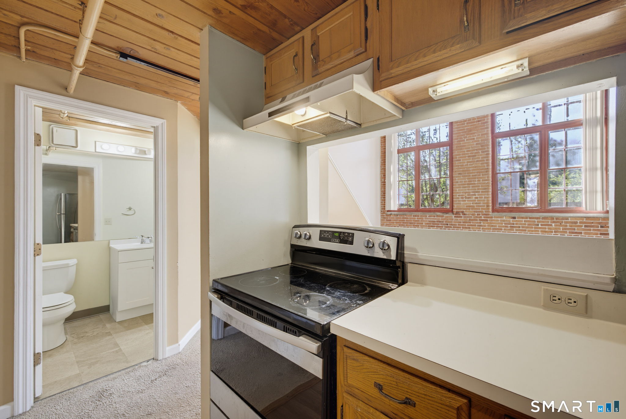 839 Main Street Unit: 75