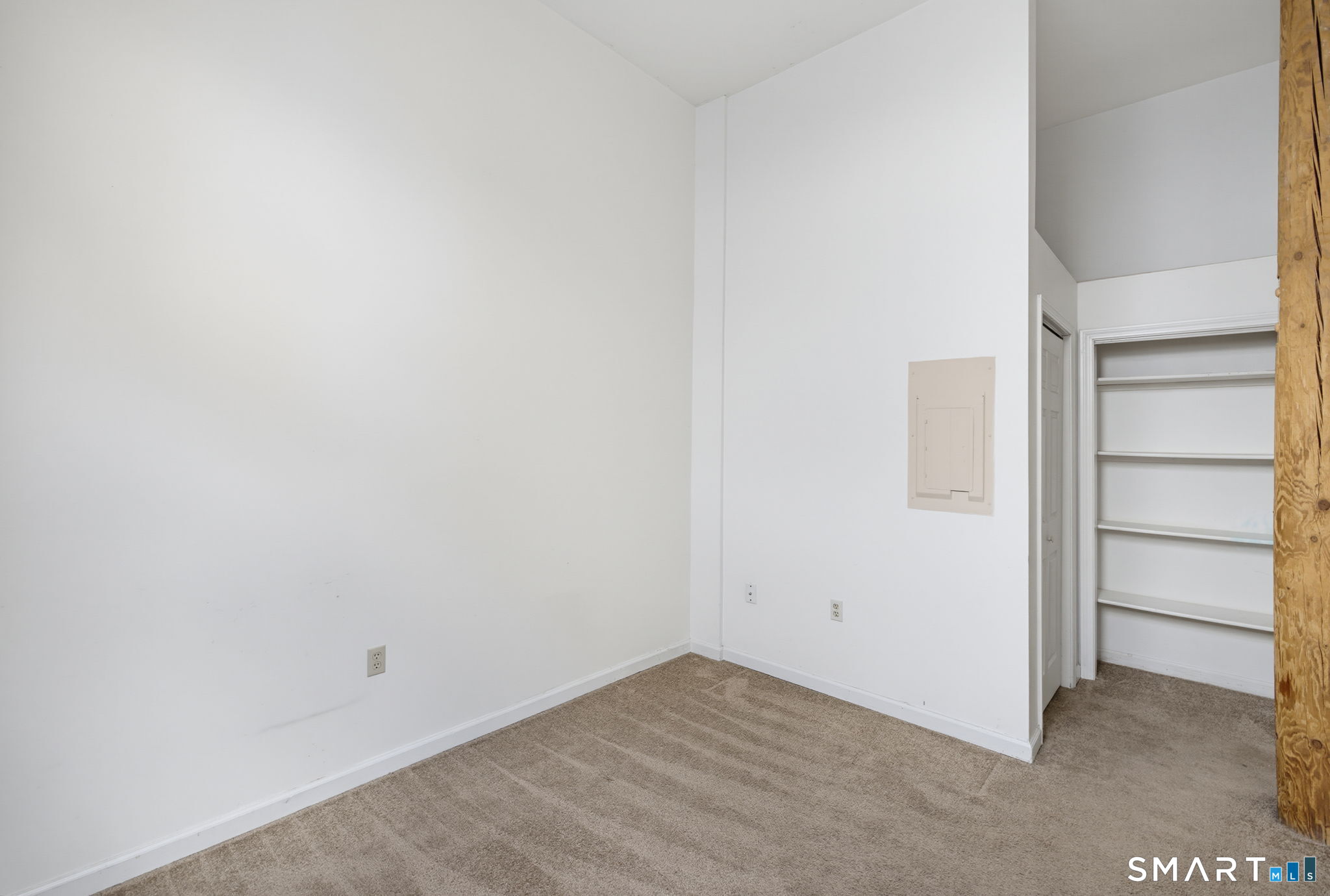 839 Main Street Unit: 75