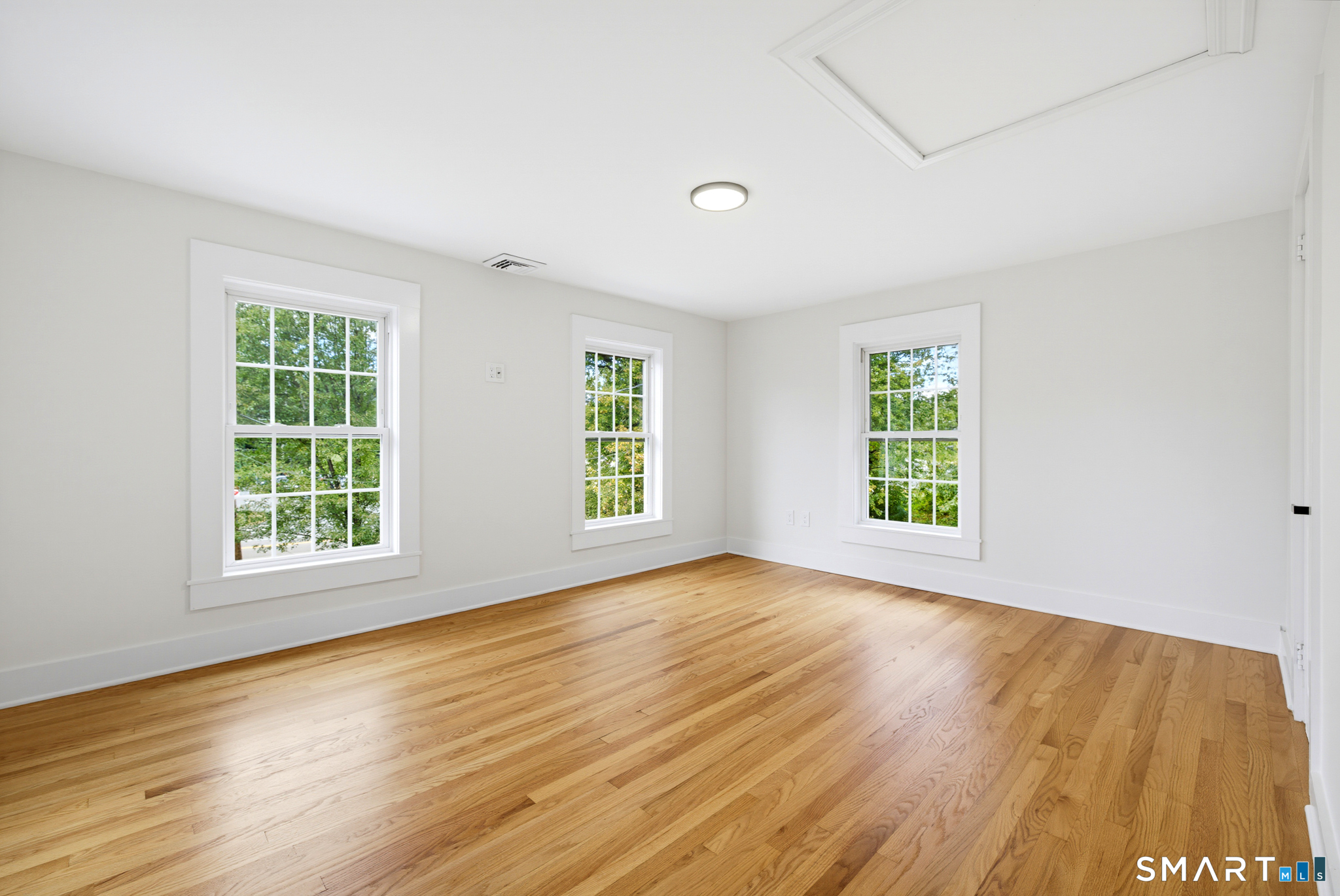 729 Ellington Road