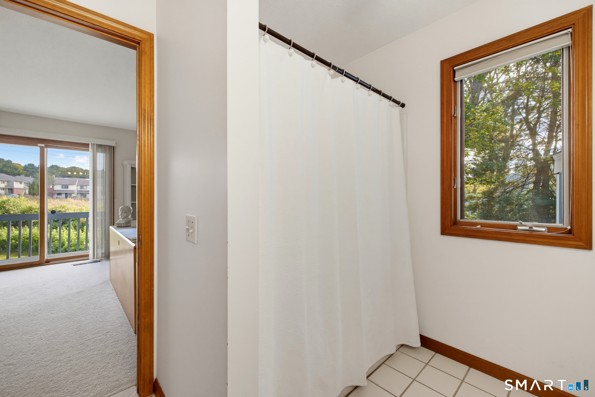 107 Sand Stone Drive Unit: 107