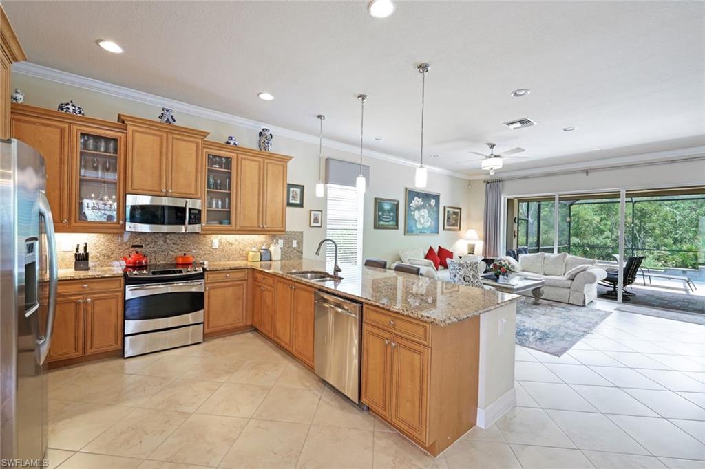 11292 Sparkleberry DR