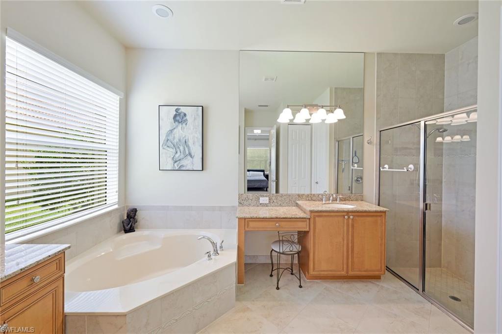 11292 Sparkleberry DR