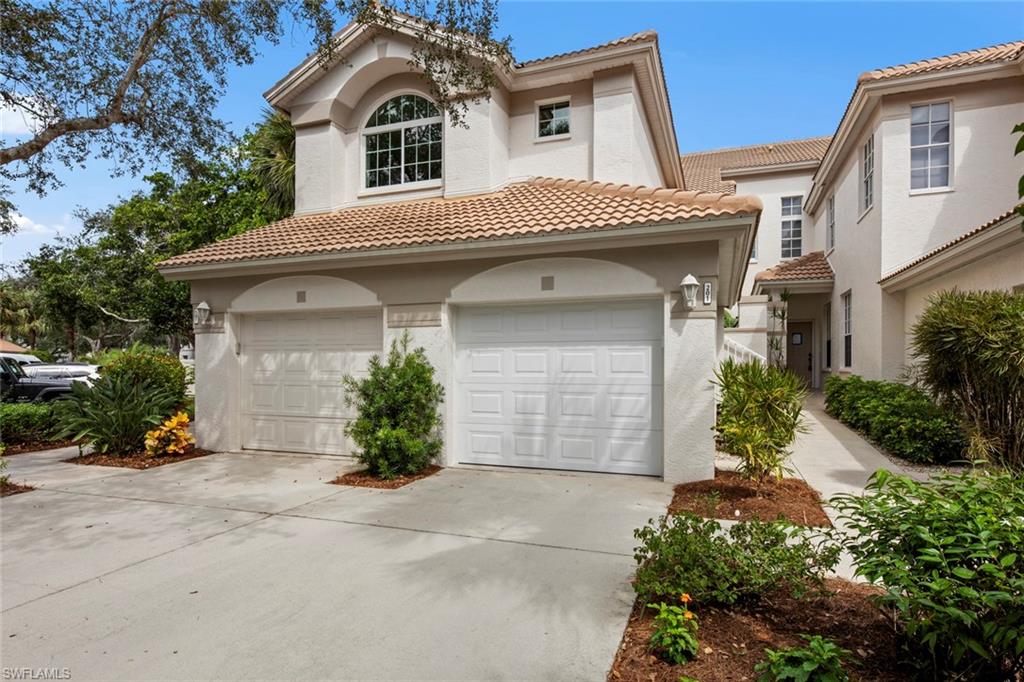 4460 Riverwatch DR Unit: 201