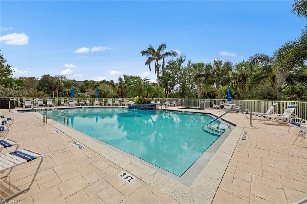4460 Riverwatch DR Unit: 201