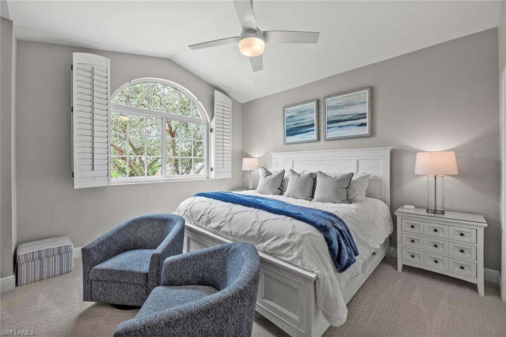 4460 Riverwatch DR Unit: 201