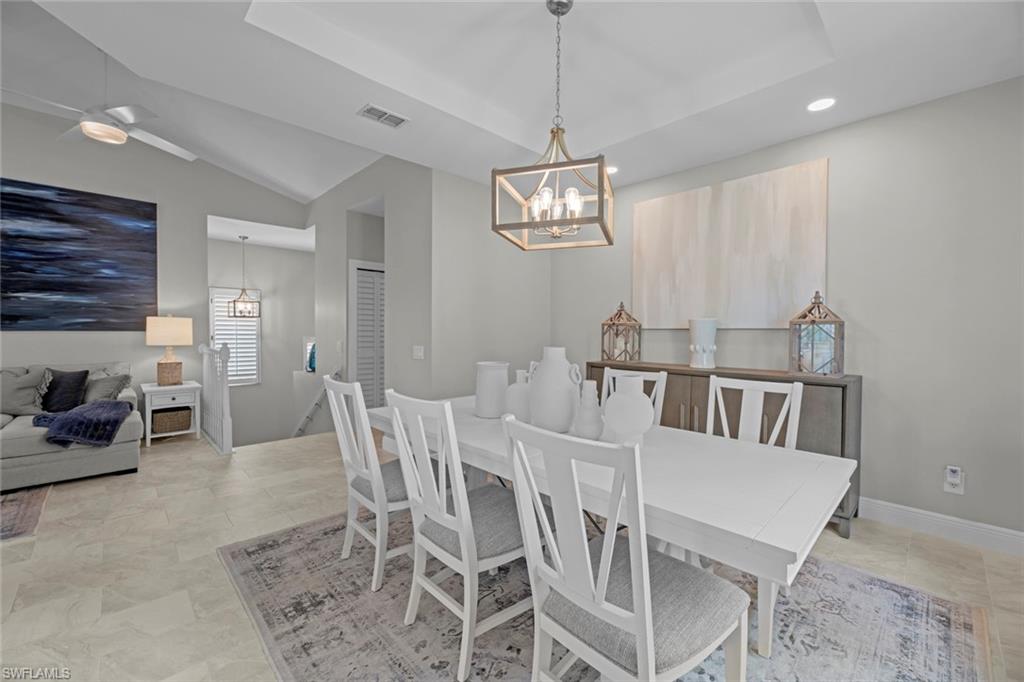 4460 Riverwatch DR Unit: 201