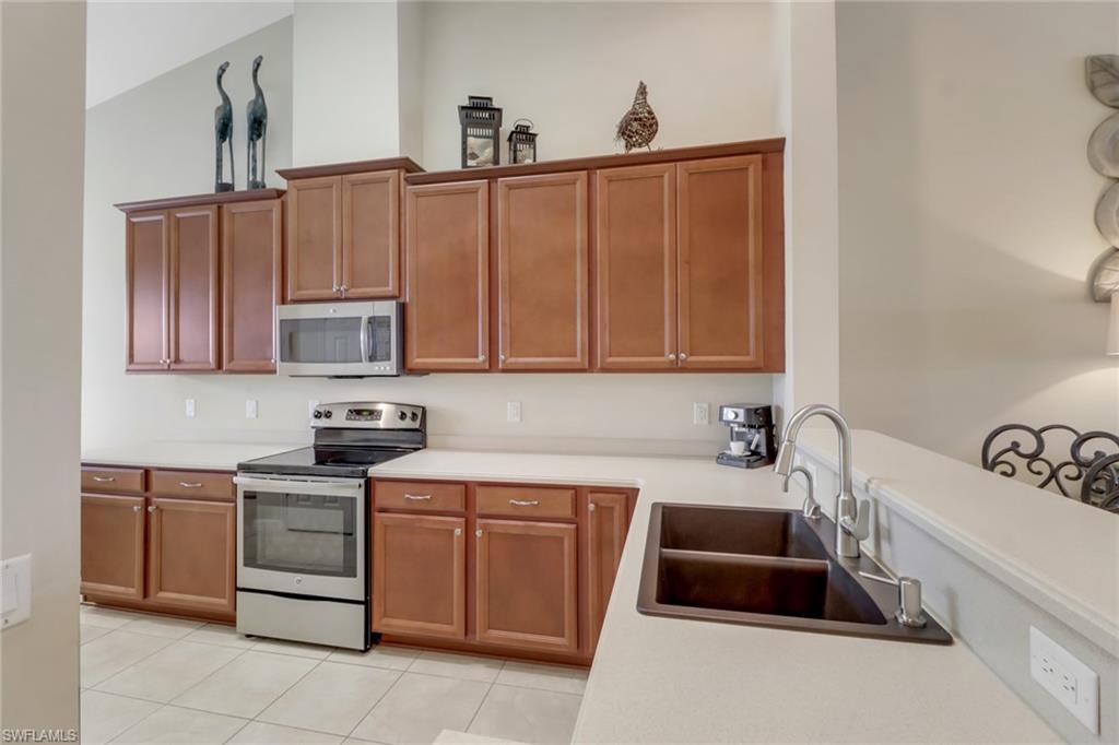 9941 Periwinkle Preserve LN # 202