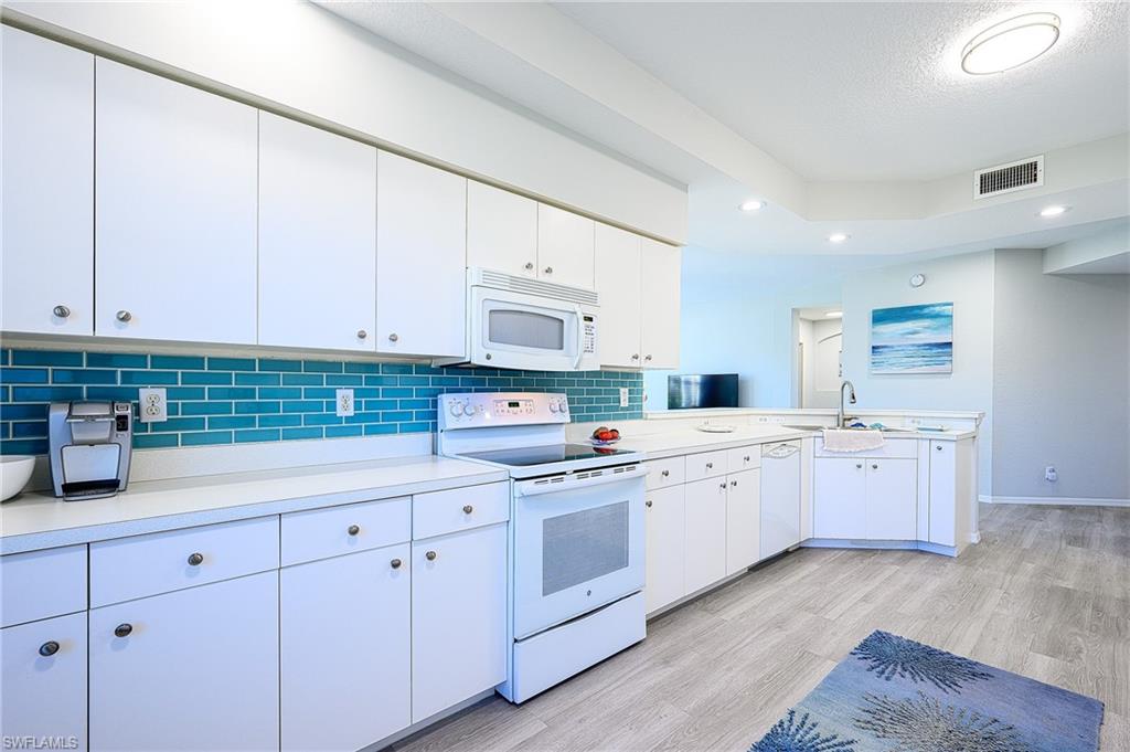 9600 Village View BLVD # 101