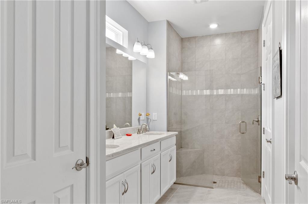 28450 Captiva Shell Loop