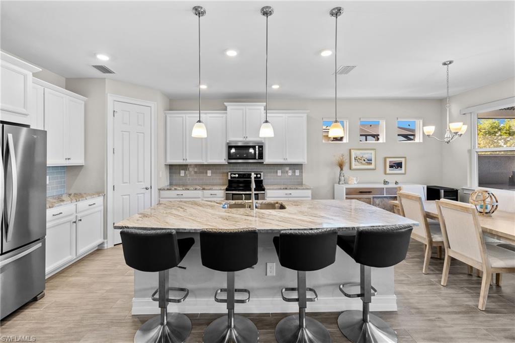 16515 Crescent Beach WAY
