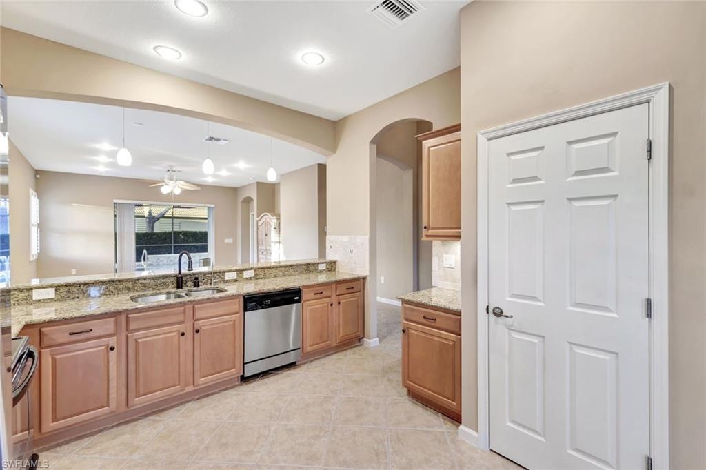 10300 Flat Stone LOOP