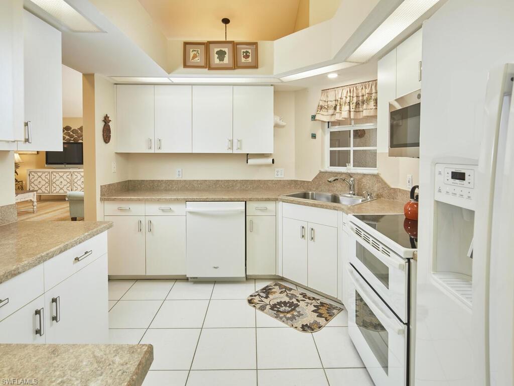 25161 Fairway Dunes CT