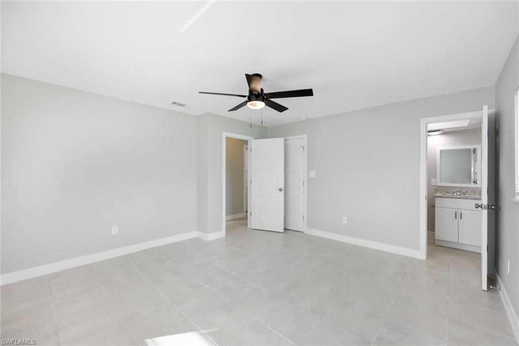 4862 Regal DR