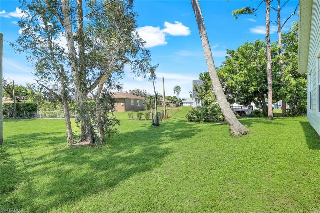 7576 Captiva BLVD