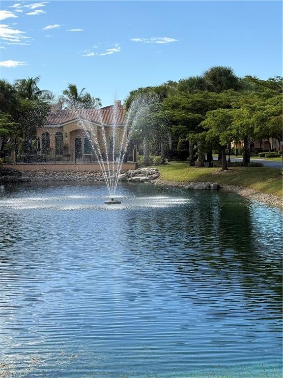 8721 Piazza Del Lago CIR # 203, ESTERO Unit: 203