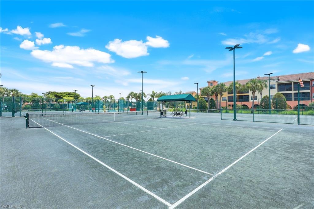 8721 Piazza Del Lago CIR # 203, ESTERO Unit: 203