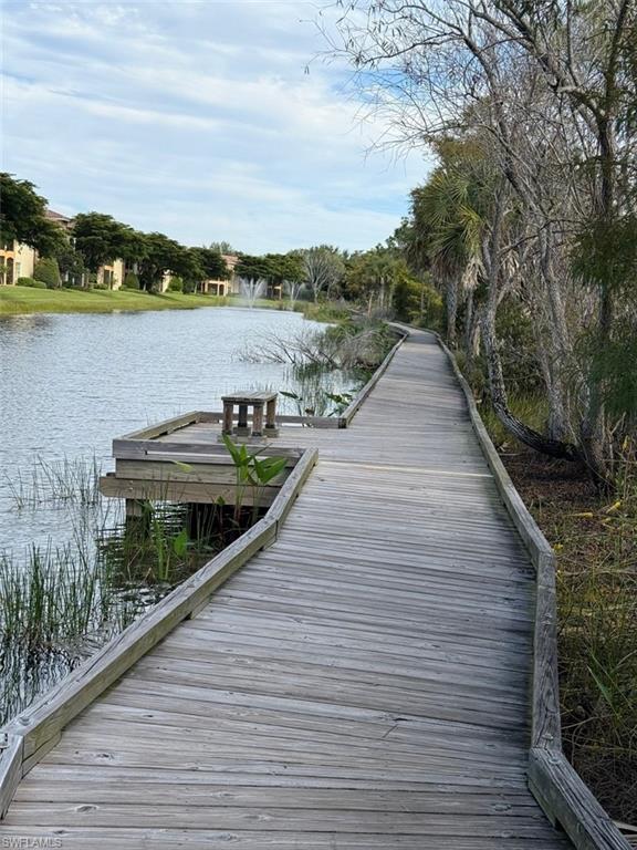 8721 Piazza Del Lago CIR # 203, ESTERO Unit: 203