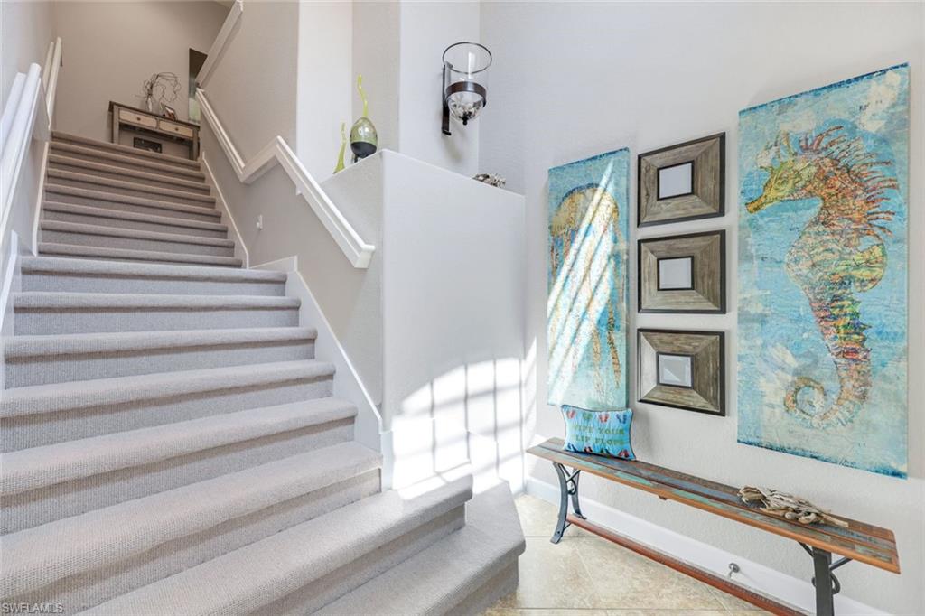 8721 Piazza Del Lago CIR # 203, ESTERO Unit: 203